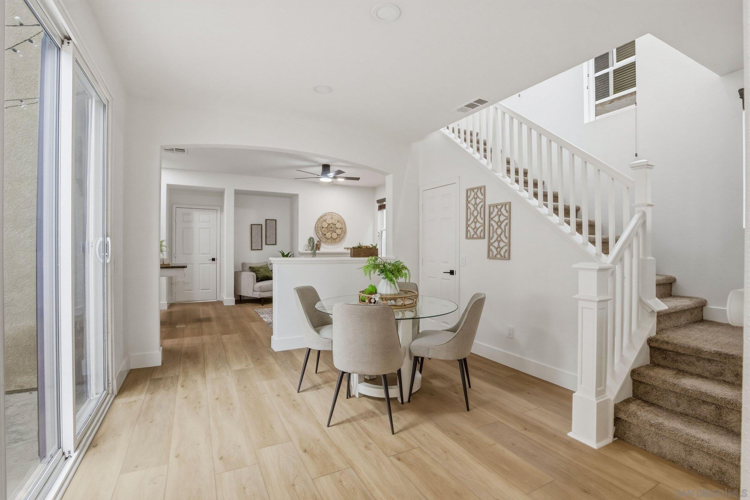 Detail Gallery Image 3 of 45 For 28848  Laurel Ln, Temecula,  CA 92591 - 4 Beds | 2/1 Baths