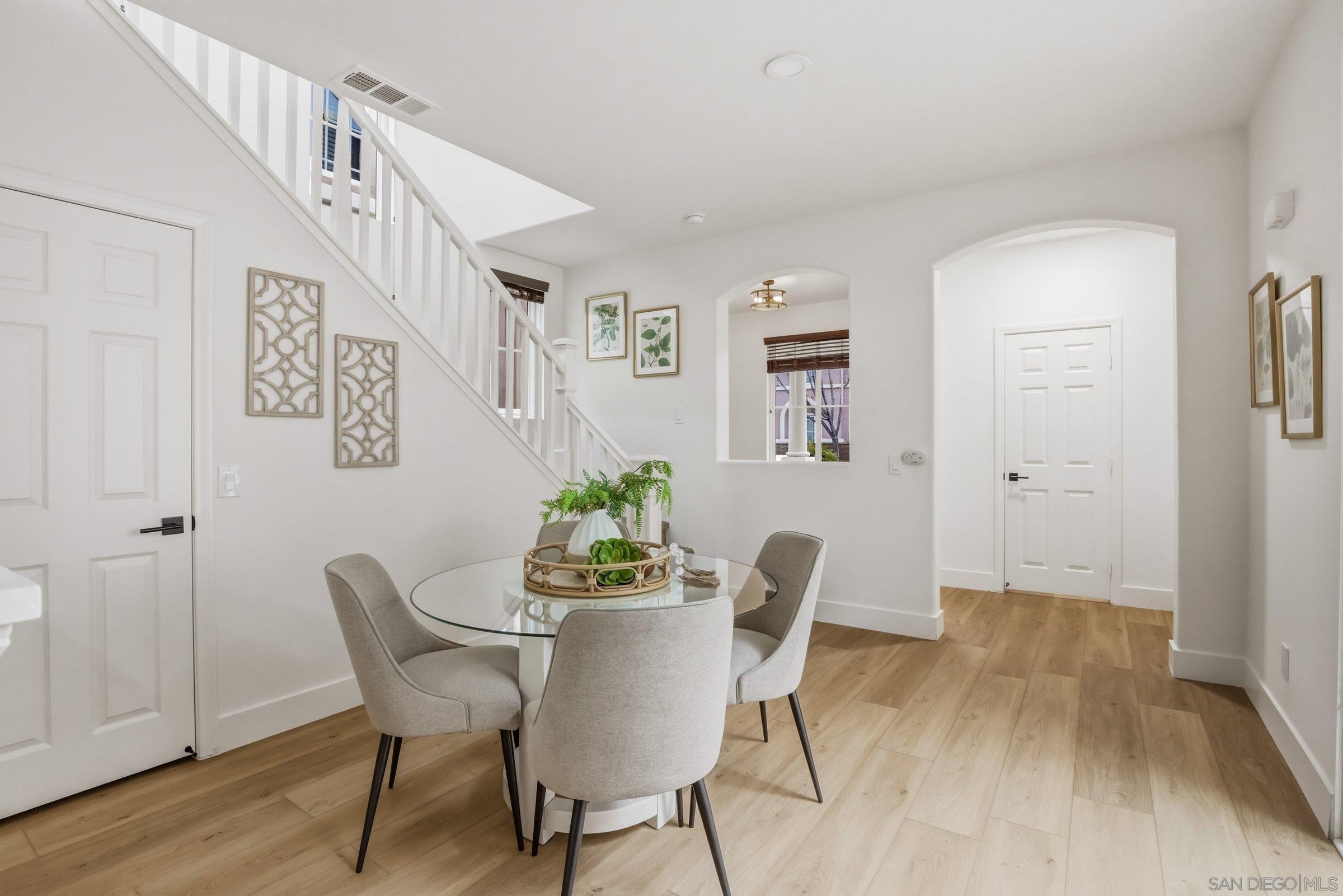 Detail Gallery Image 20 of 45 For 28848  Laurel Ln, Temecula,  CA 92591 - 4 Beds | 2/1 Baths