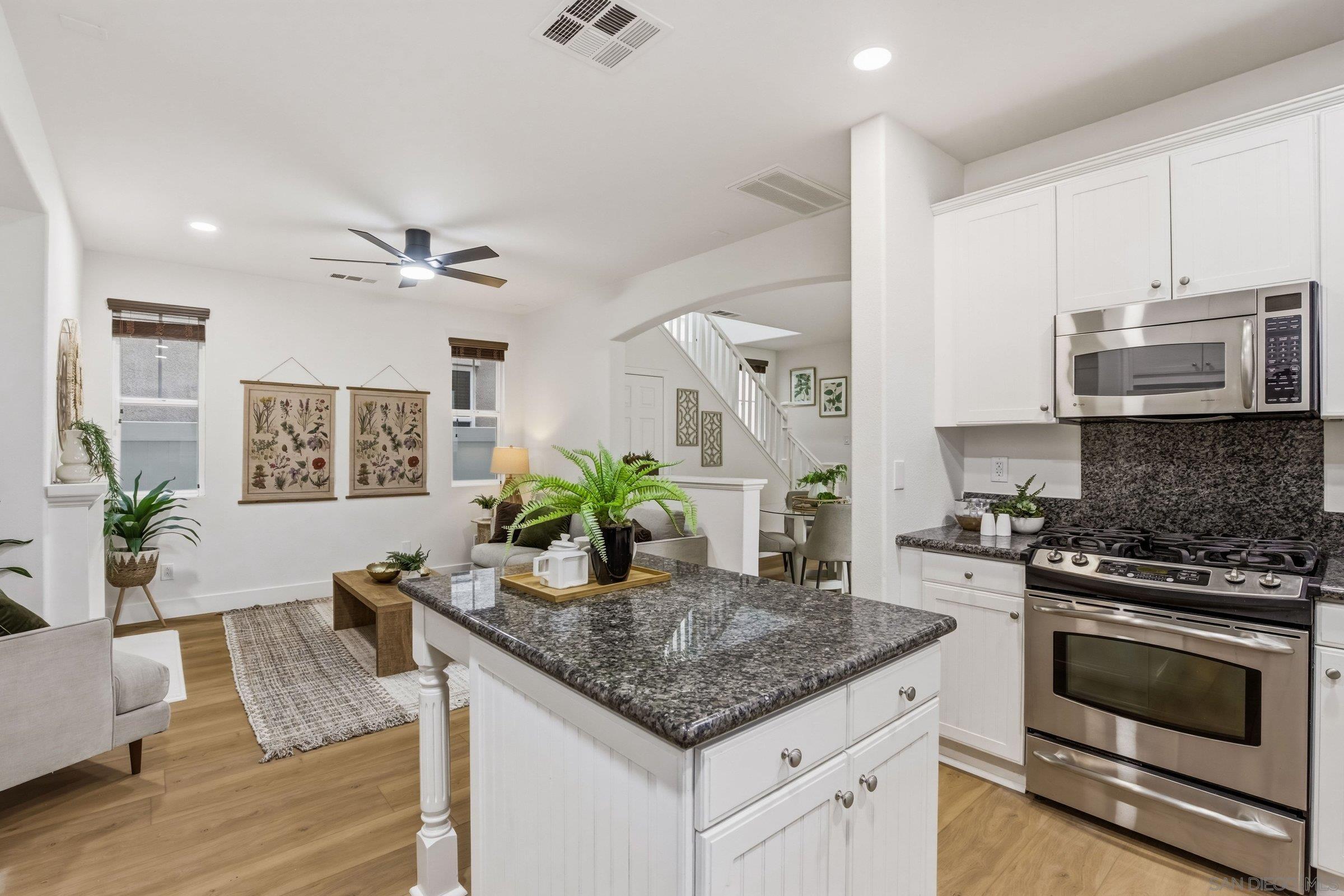 Detail Gallery Image 26 of 45 For 28848  Laurel Ln, Temecula,  CA 92591 - 4 Beds | 2/1 Baths