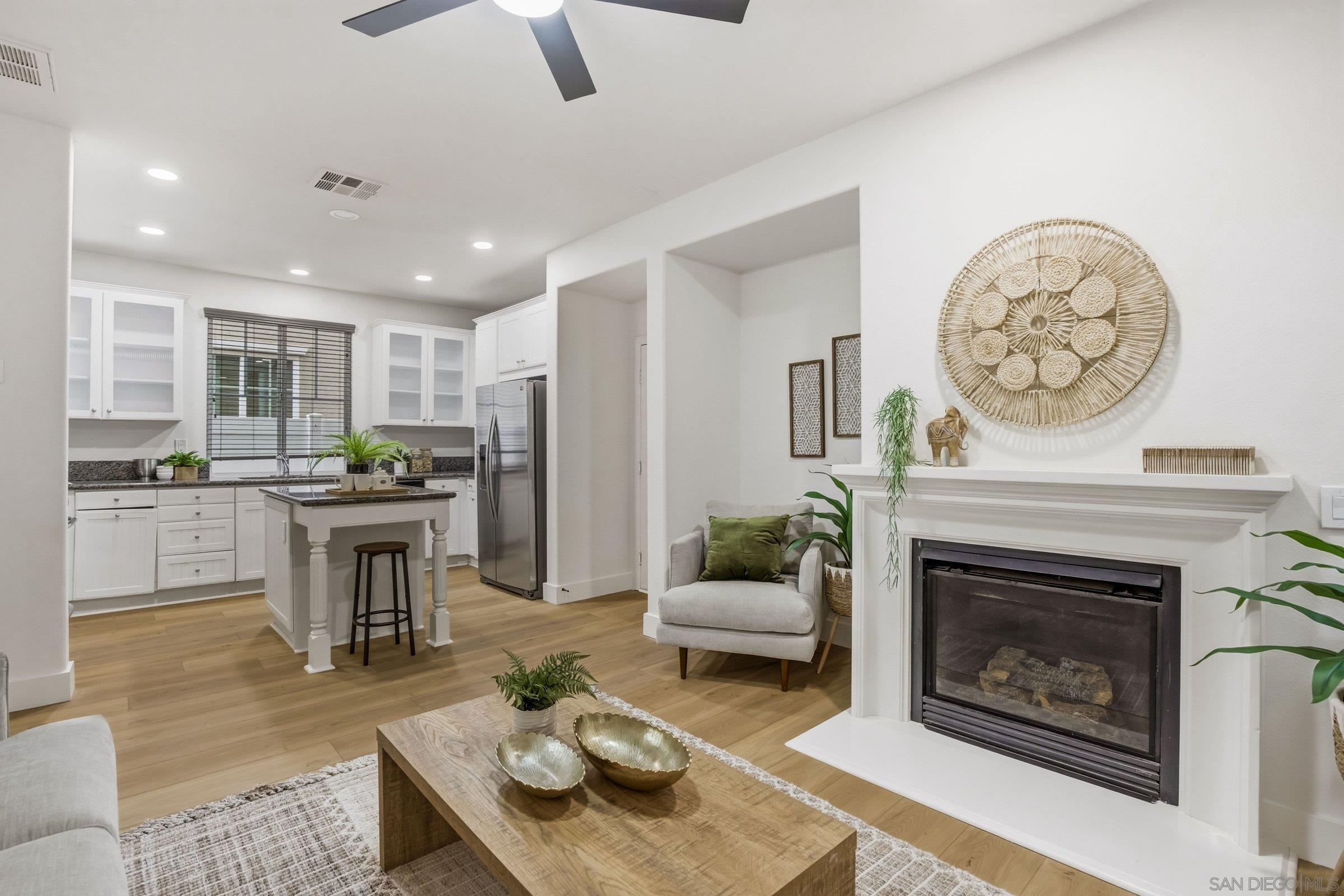 Detail Gallery Image 5 of 45 For 28848  Laurel Ln, Temecula,  CA 92591 - 4 Beds | 2/1 Baths