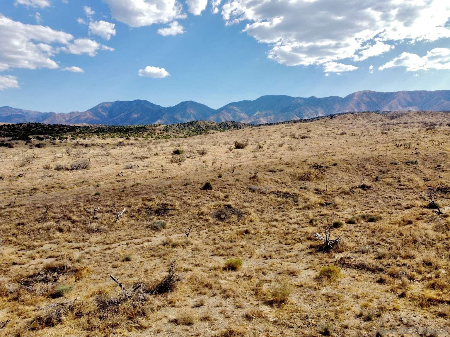 Detail Gallery Image 5 of 45 For , Littlerock,  CA 93543 - – Beds | – Baths