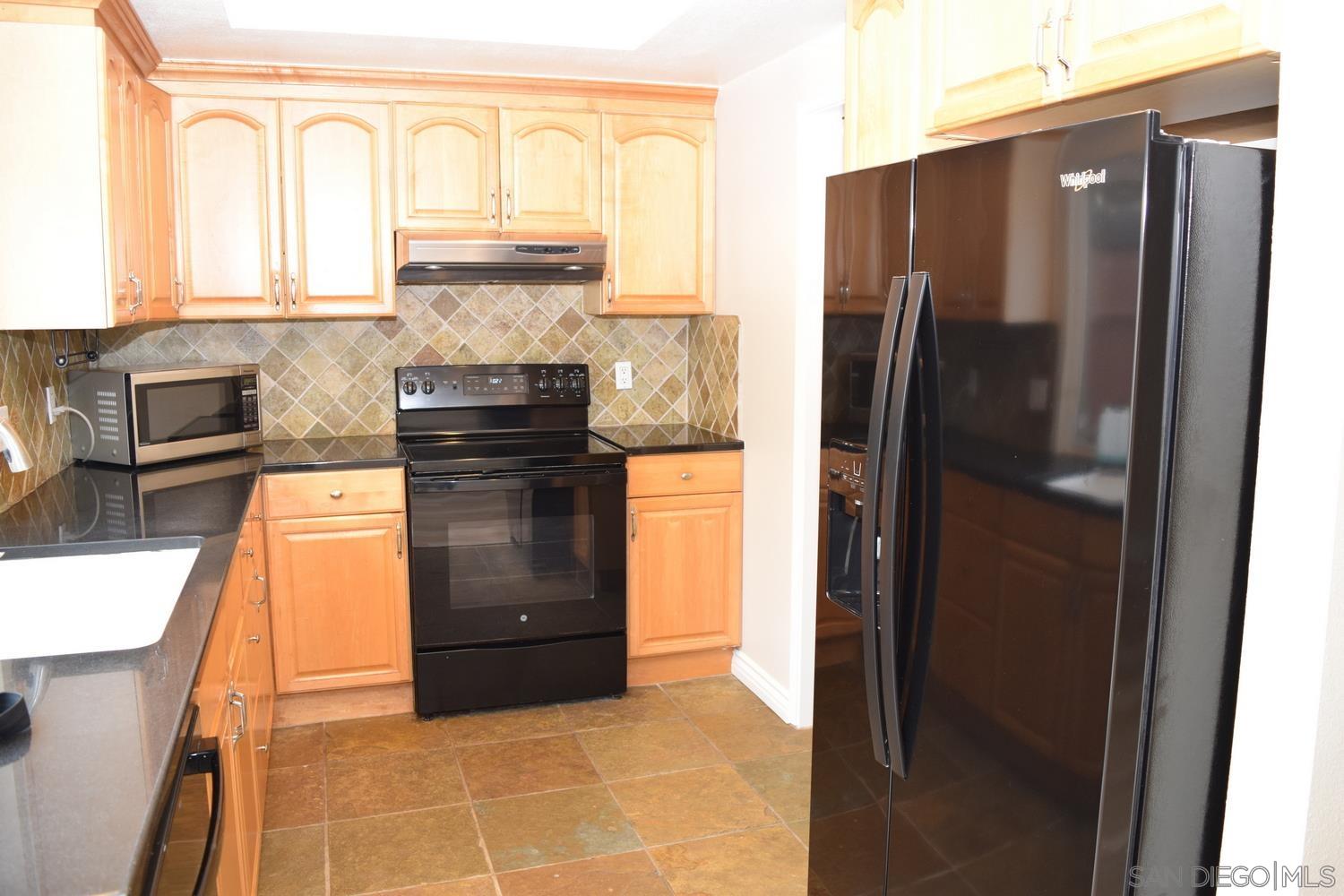 Detail Gallery Image 2 of 18 For 2723  Caminito Verdugo, Del Mar,  CA 92014 - 3 Beds | 2/1 Baths