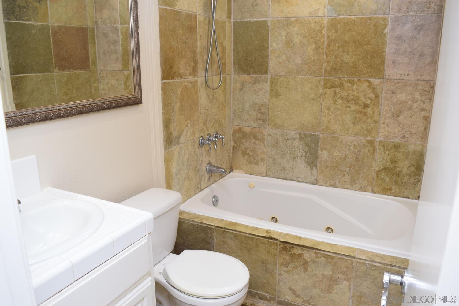 Detail Gallery Image 16 of 18 For 2723  Caminito Verdugo, Del Mar,  CA 92014 - 3 Beds | 2/1 Baths