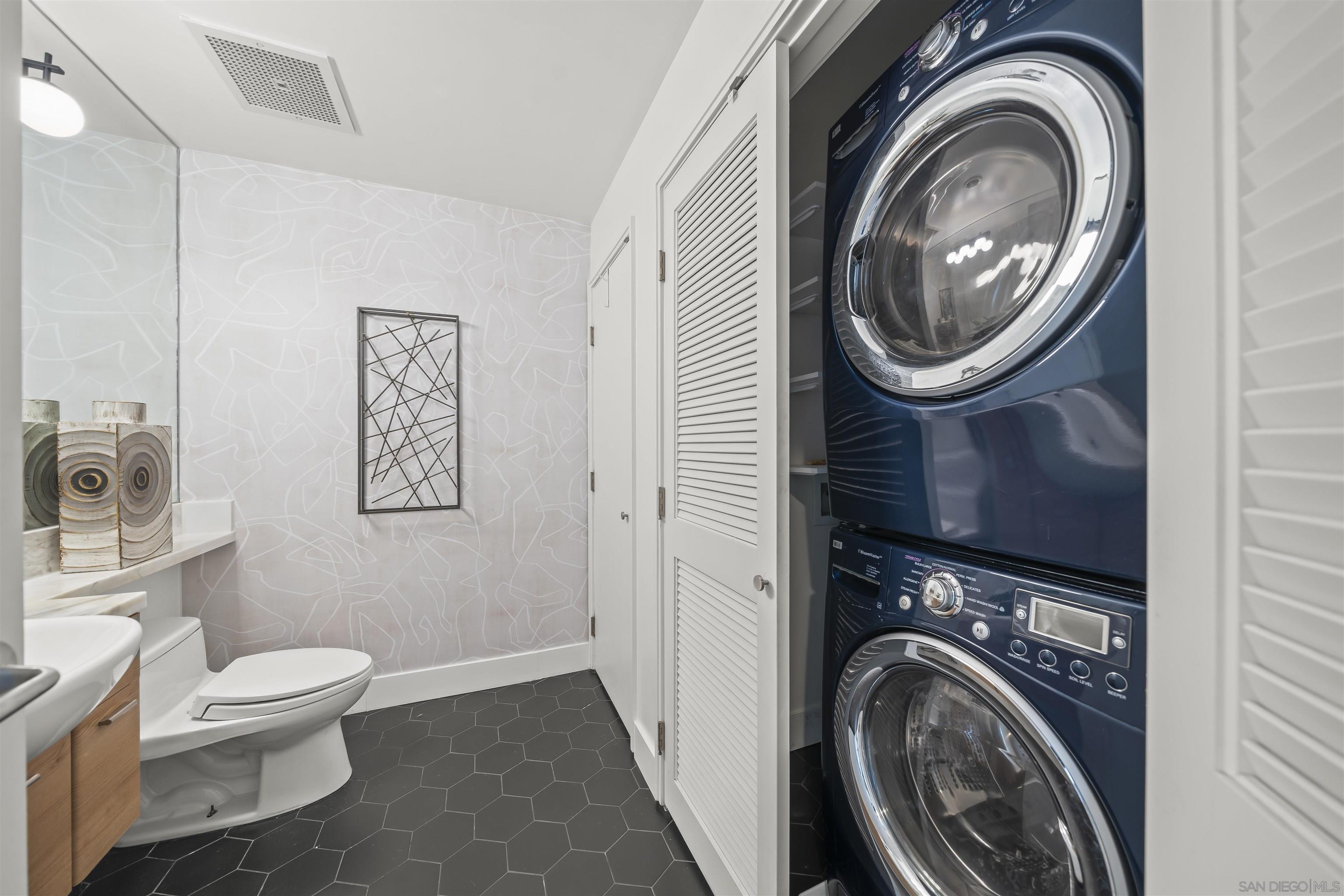 Detail Gallery Image 19 of 48 For 575  6th Ave  804, San Diego,  CA 92101 - 2 Beds | 2 Baths