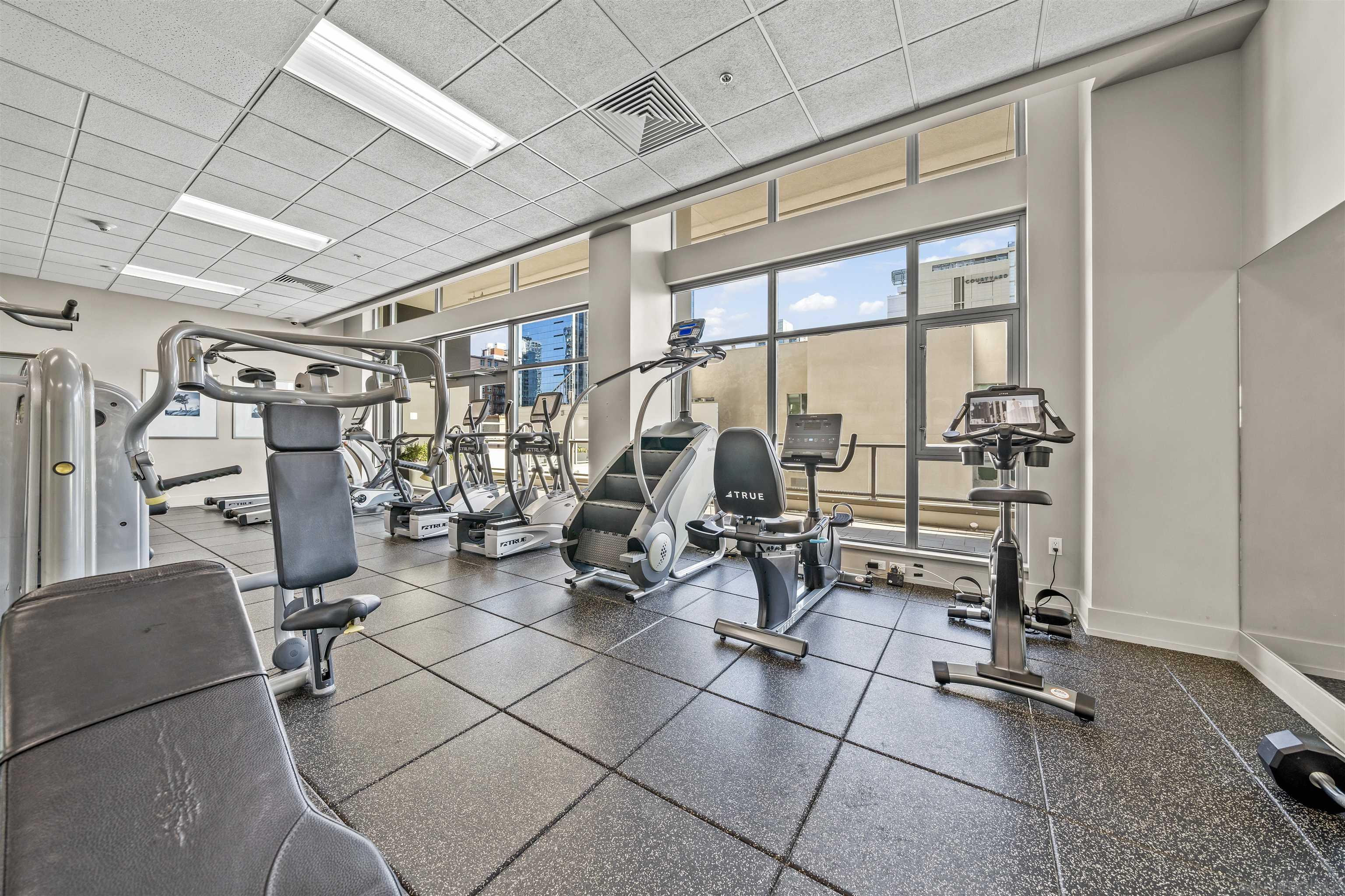 Detail Gallery Image 40 of 48 For 575  6th Ave  804, San Diego,  CA 92101 - 2 Beds | 2 Baths