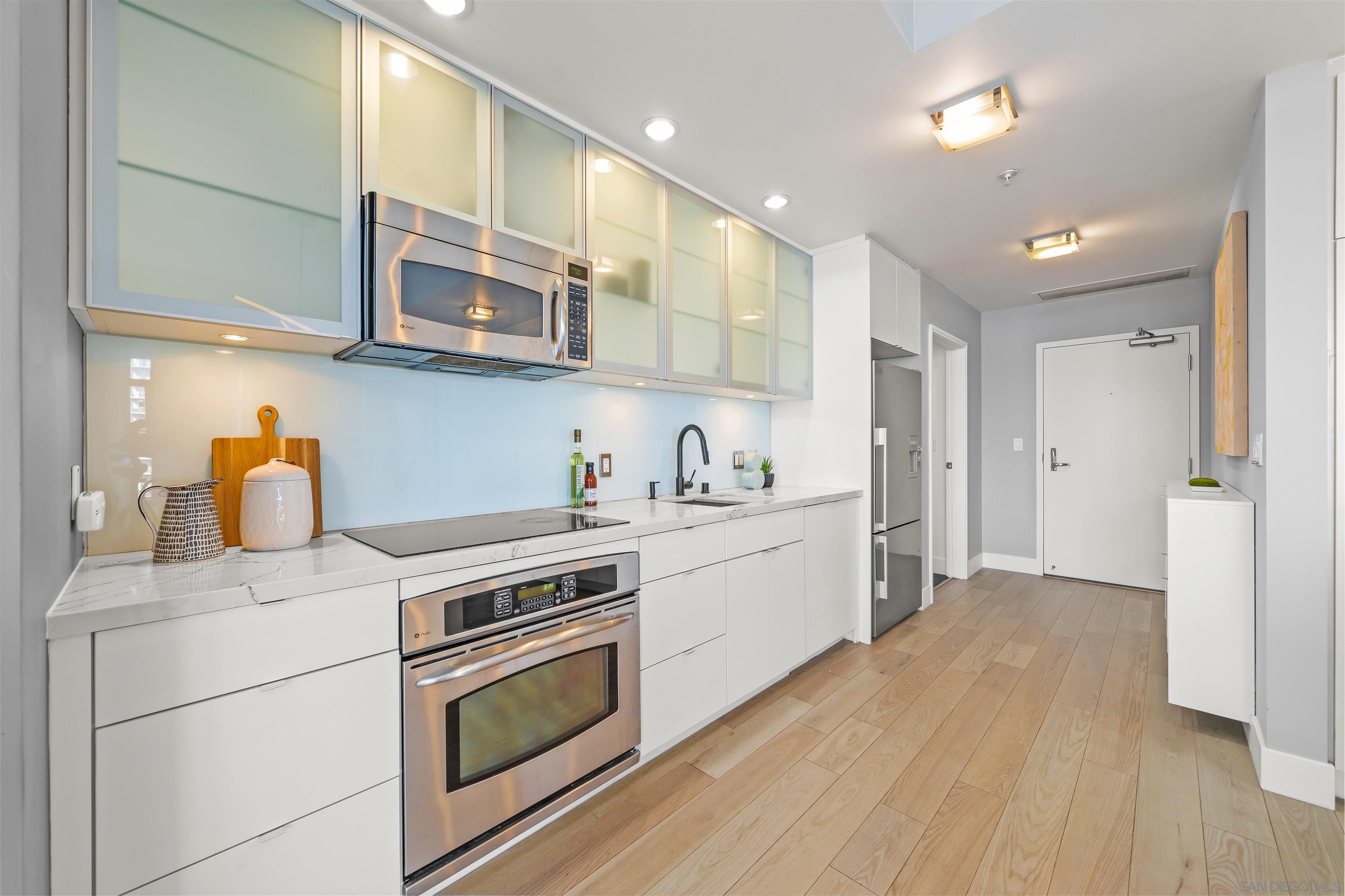 Detail Gallery Image 10 of 48 For 575  6th Ave  804, San Diego,  CA 92101 - 2 Beds | 2 Baths