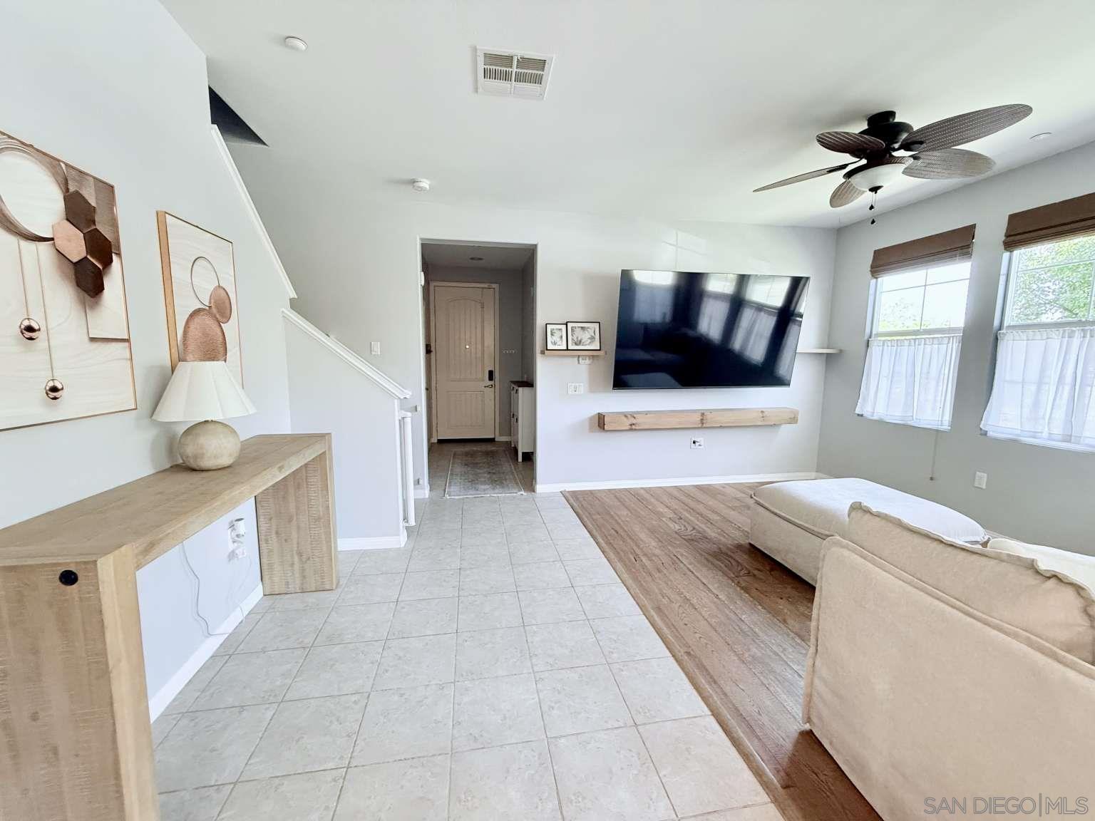 Detail Gallery Image 13 of 34 For 3014 N Oxnard Blvd, Oxnard,  CA 93036 - 4 Beds | 3 Baths