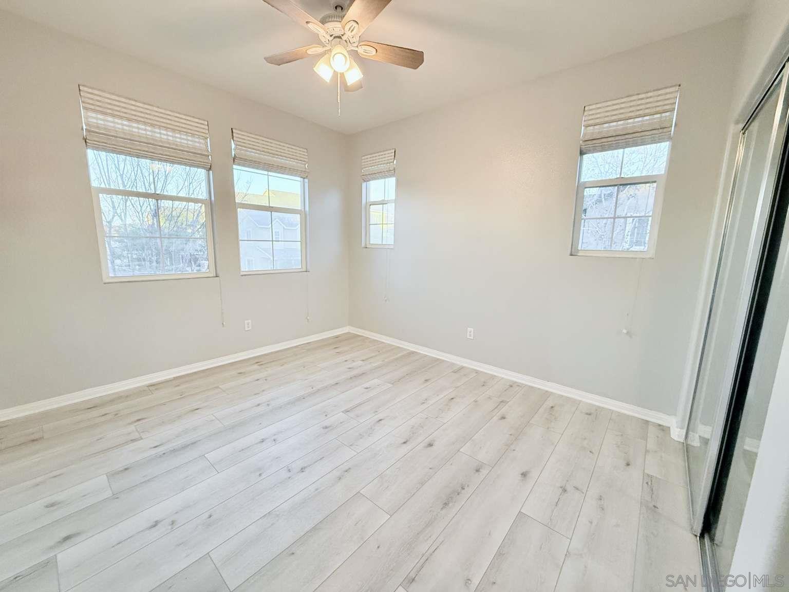 Detail Gallery Image 17 of 34 For 3014 N Oxnard Blvd, Oxnard,  CA 93036 - 4 Beds | 3 Baths