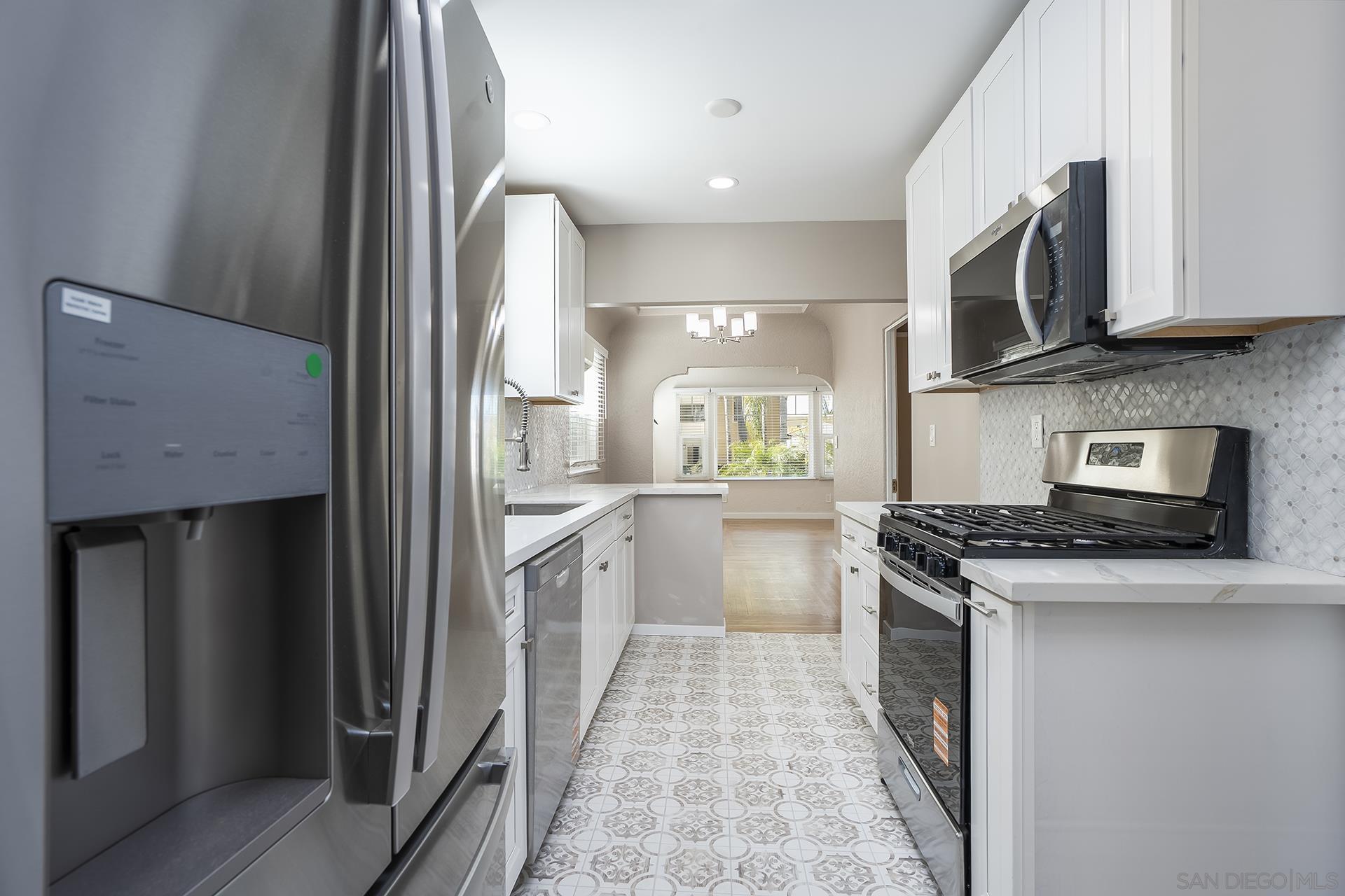 Detail Gallery Image 15 of 35 For 4337  Felton St, San Diego,  CA 92104 - 2 Beds | 2 Baths