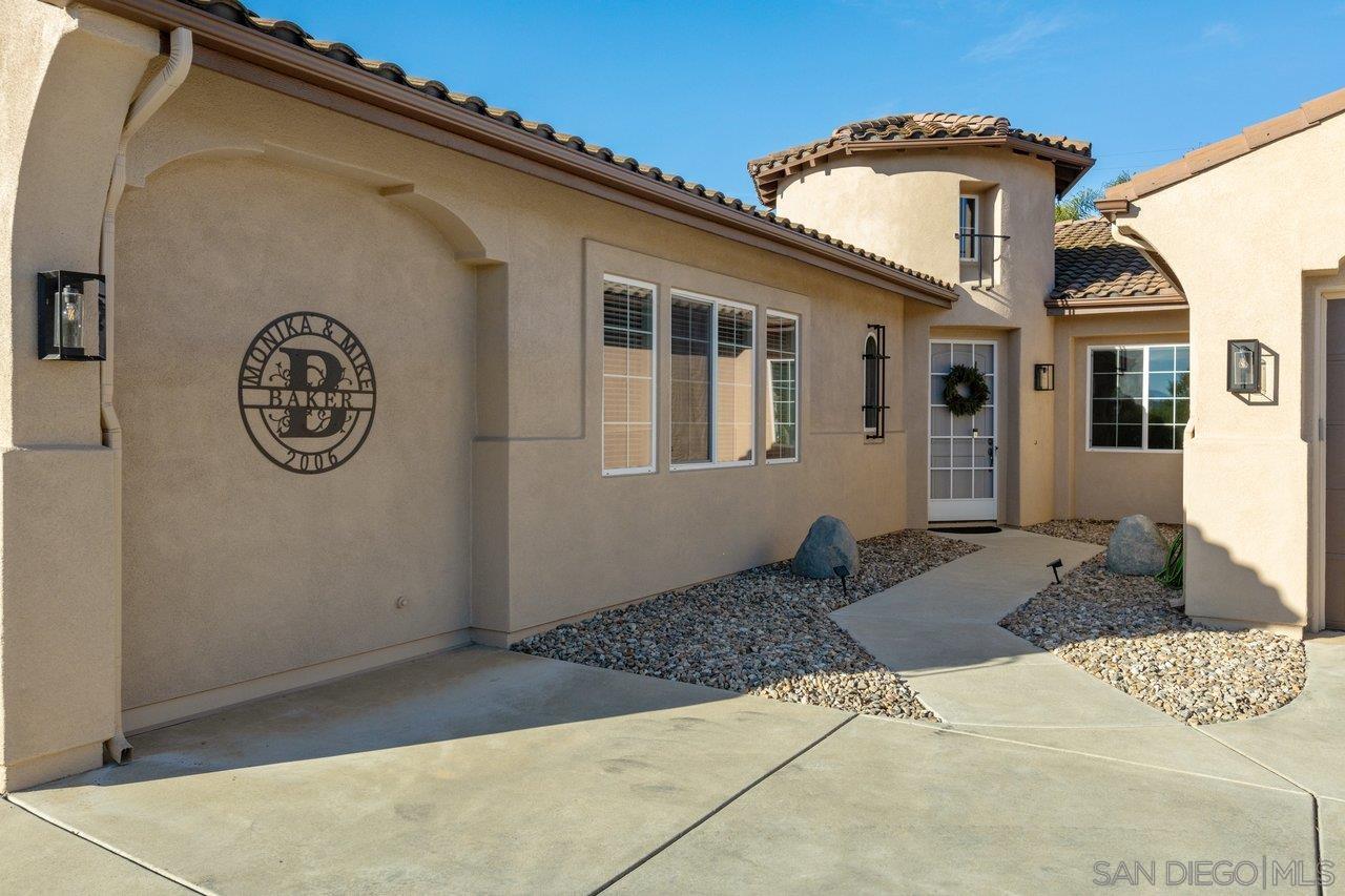 Detail Gallery Image 6 of 22 For 26025  Jack Rabbit Acres, Escondido,  CA 92026 - 3 Beds | 3 Baths