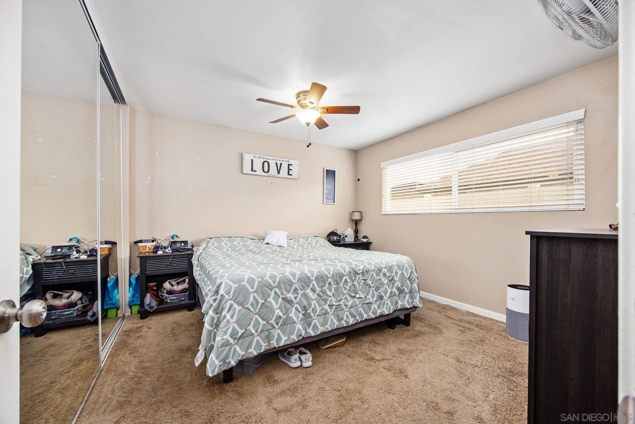 Detail Gallery Image 5 of 14 For 10726  Ironwood Ave, Santee,  CA 92071 - 4 Beds | 2 Baths