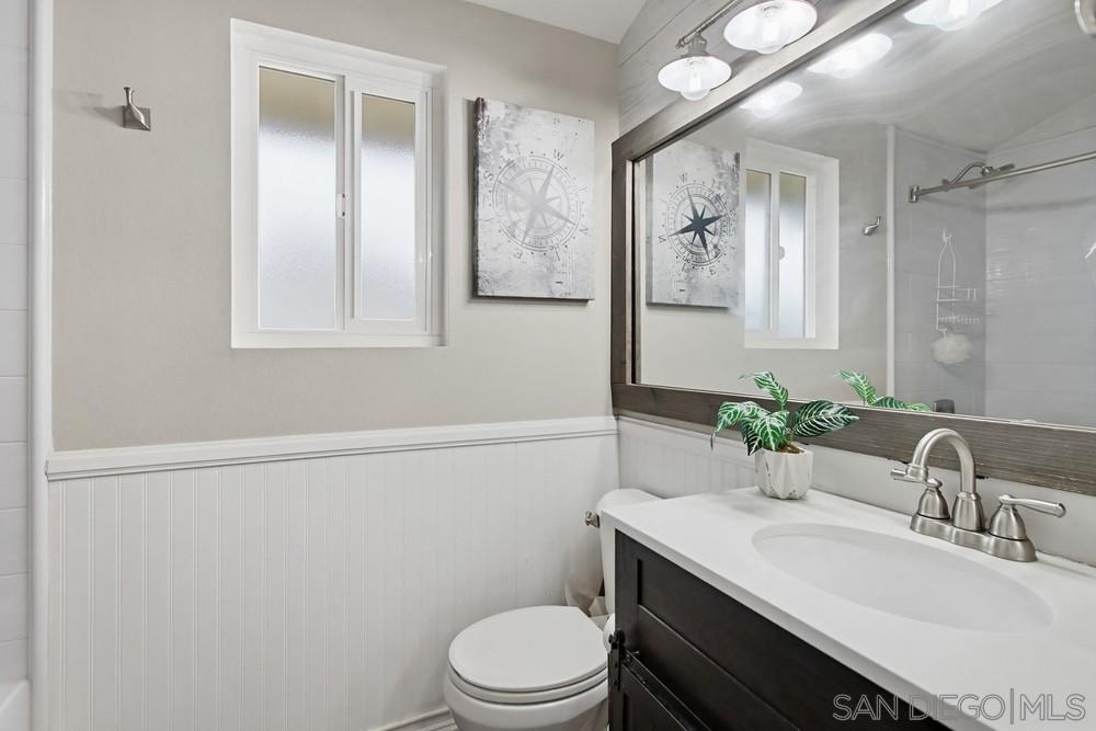Detail Gallery Image 20 of 44 For 9525  High Park Ln, San Diego,  CA 92129 - 3 Beds | 2/1 Baths