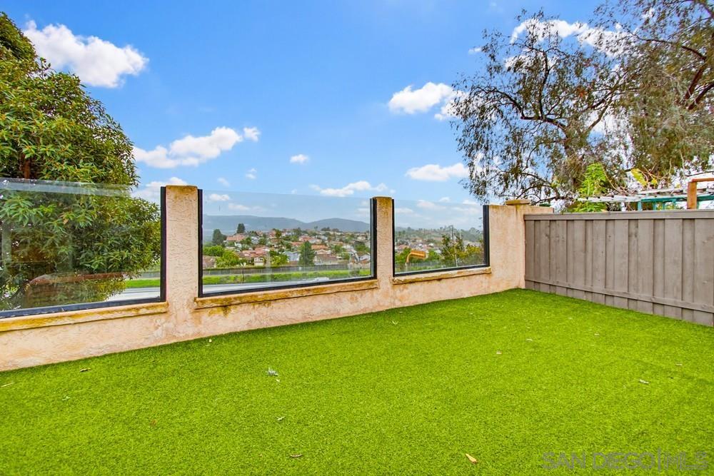 Detail Gallery Image 42 of 44 For 9525  High Park Ln, San Diego,  CA 92129 - 3 Beds | 2/1 Baths