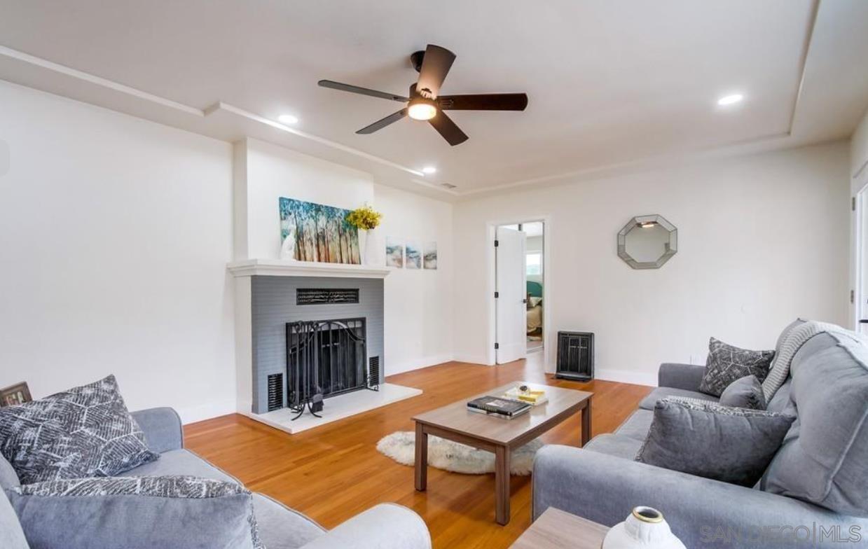 Detail Gallery Image 5 of 18 For , La Mesa,  CA 91941 - 3 Beds | 2 Baths