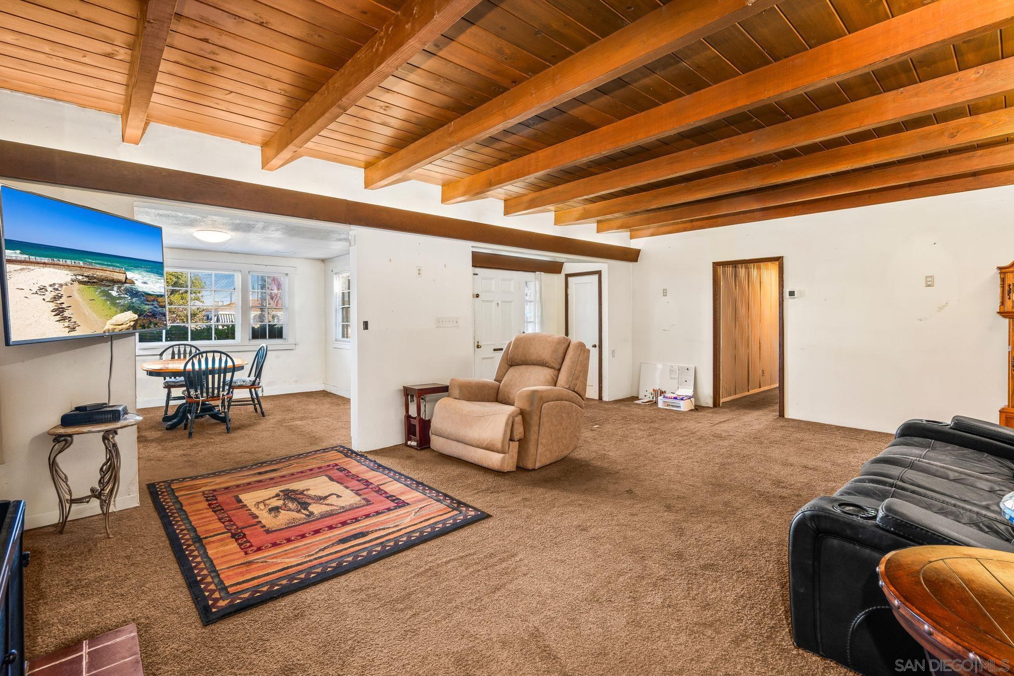 Detail Gallery Image 21 of 42 For 307 E Washington Ave, El Cajon,  CA 92020 - 4 Beds | 3 Baths