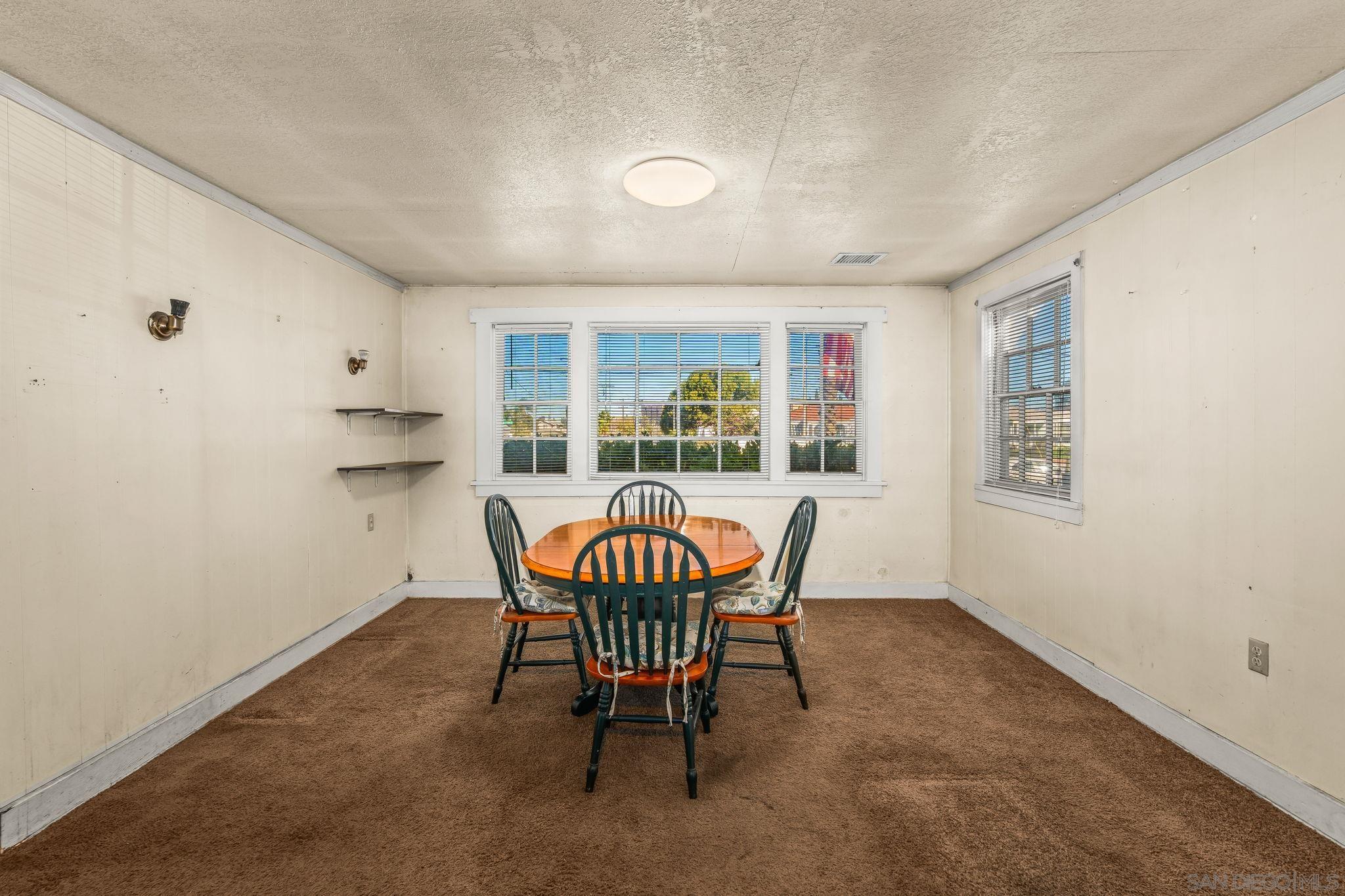 Detail Gallery Image 30 of 42 For 307 E Washington Ave, El Cajon,  CA 92020 - 4 Beds | 3 Baths