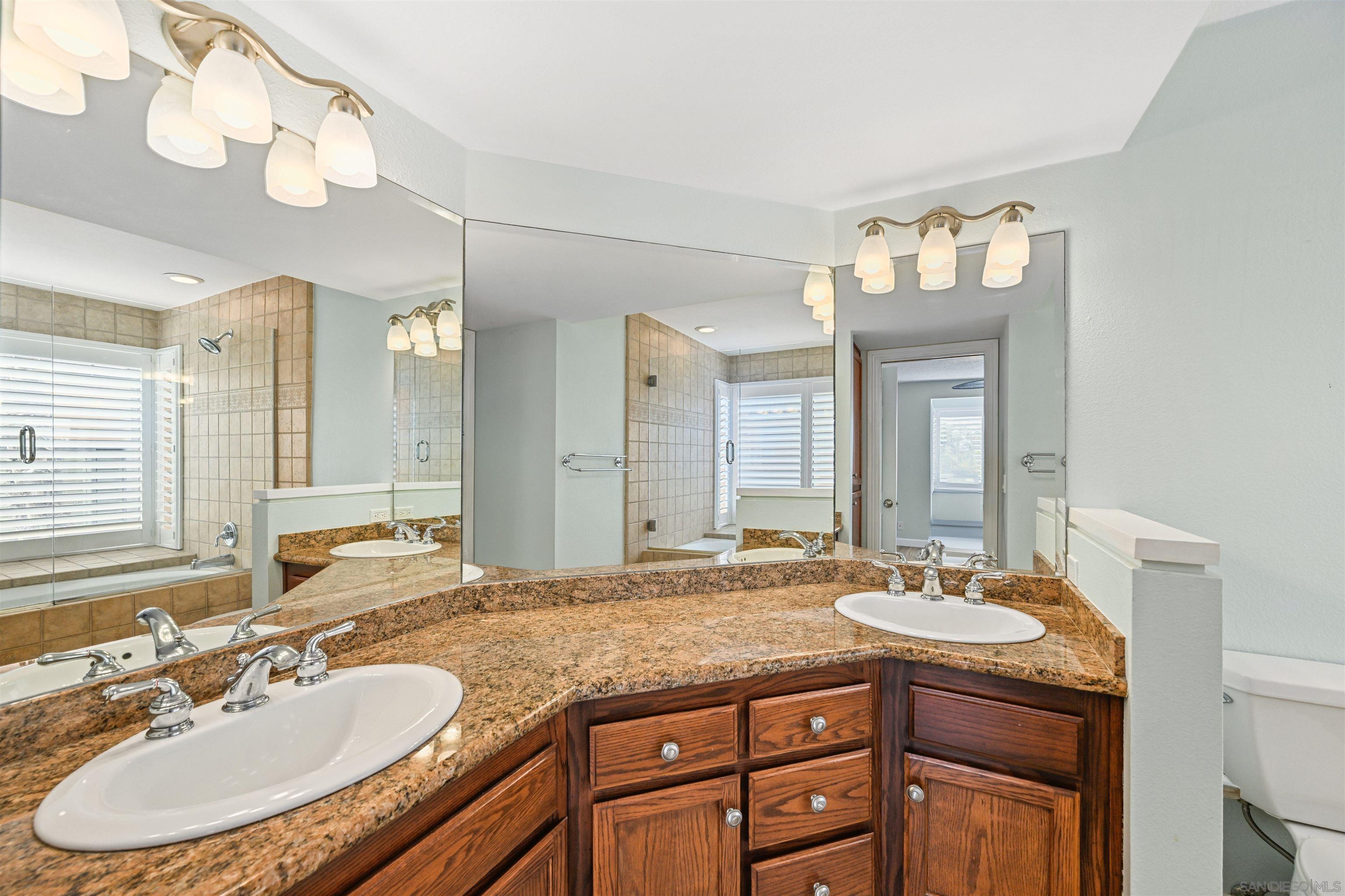 Detail Gallery Image 17 of 58 For 4008  Aguila St  #I,  Carlsbad,  CA 92008 - 2 Beds | 2/1 Baths