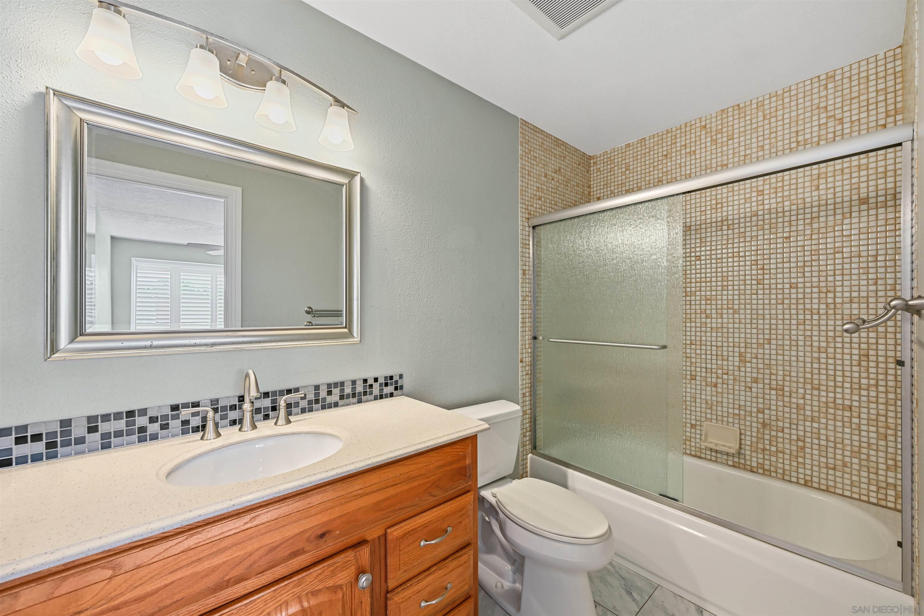 Detail Gallery Image 21 of 58 For 4008  Aguila St  #I,  Carlsbad,  CA 92008 - 2 Beds | 2/1 Baths