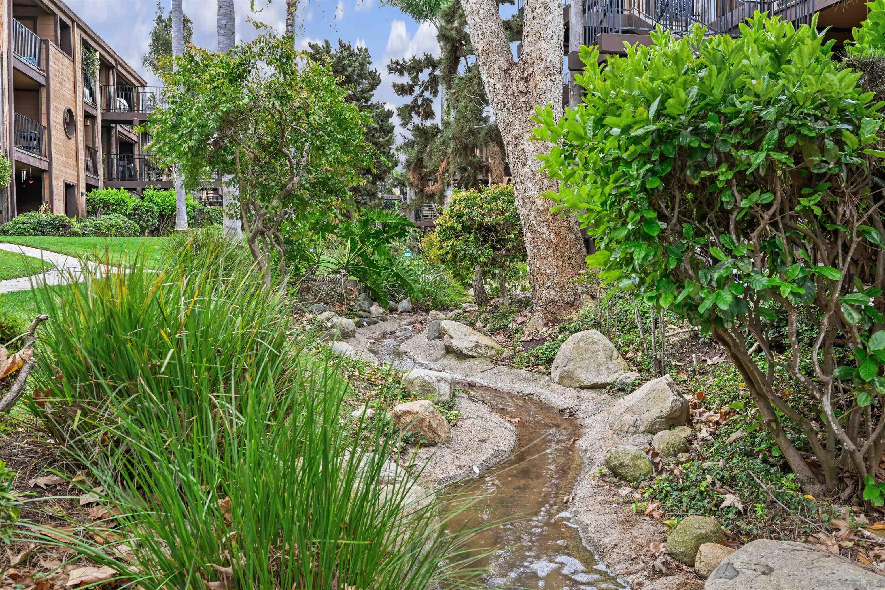 Detail Gallery Image 31 of 58 For 4008  Aguila St  #I,  Carlsbad,  CA 92008 - 2 Beds | 2/1 Baths