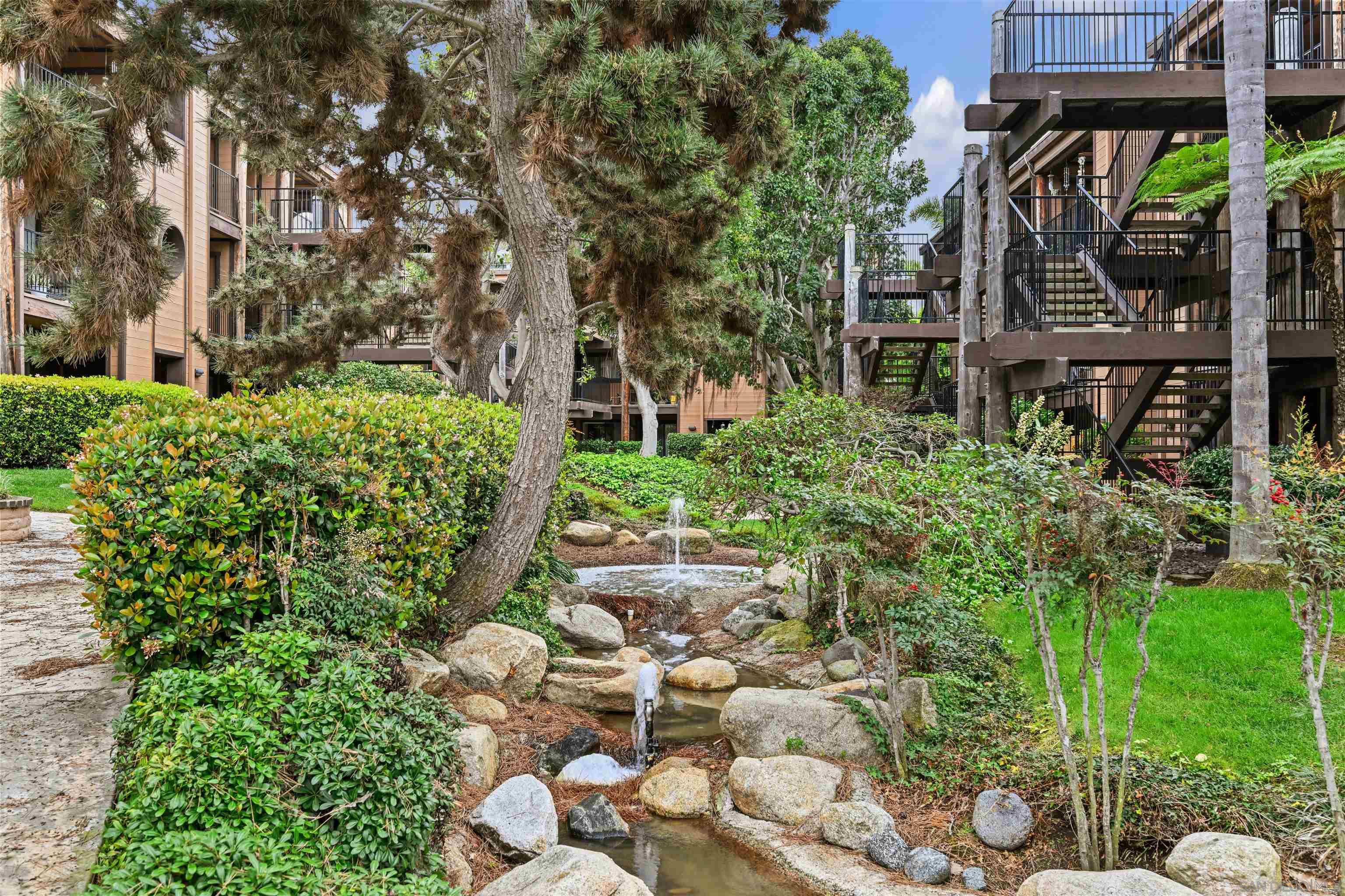 Detail Gallery Image 32 of 58 For 4008  Aguila St  #I,  Carlsbad,  CA 92008 - 2 Beds | 2/1 Baths