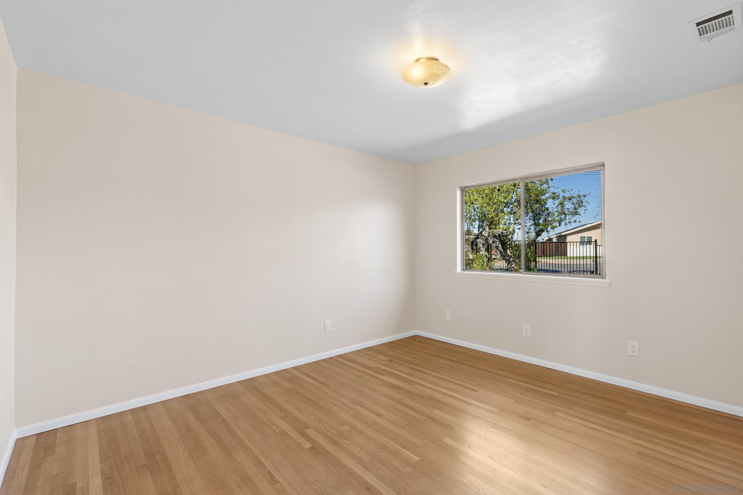 Detail Gallery Image 17 of 50 For 905  Loma Ct, El Cajon,  CA 92020 - 2 Beds | 1 Baths