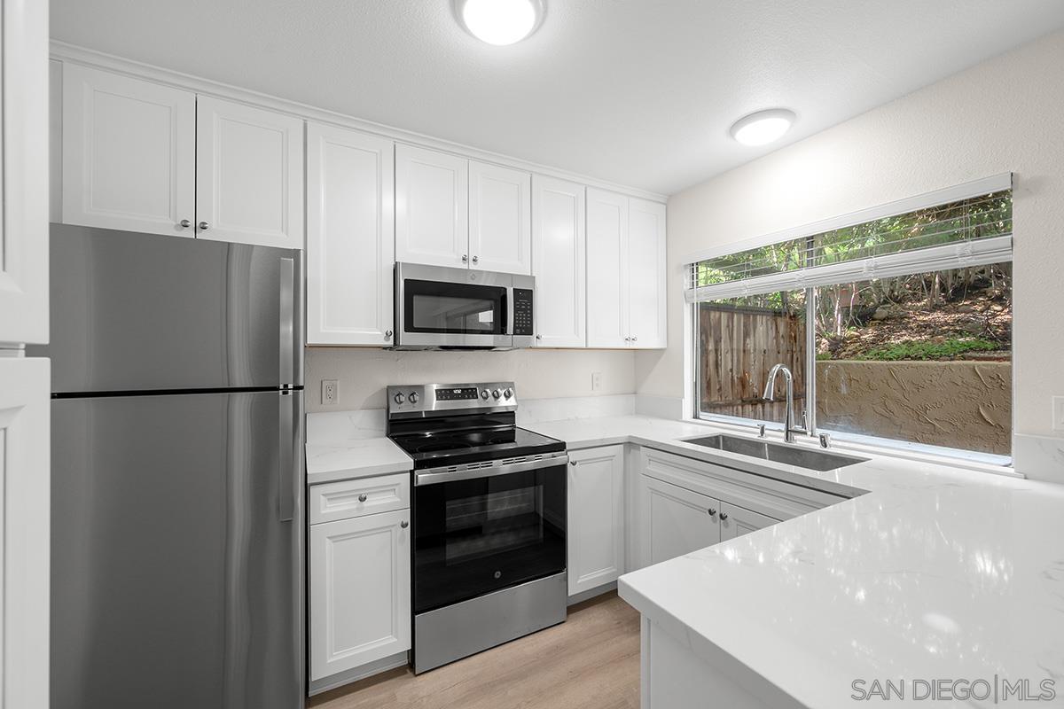 Front Image Thumbnail for SD260004151