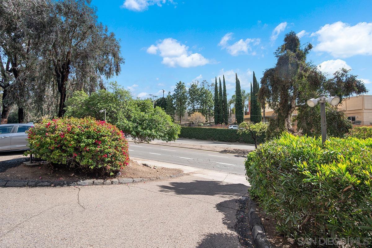 Detail Gallery Image 3 of 43 For 5352  Lake Murray Blvd, La Mesa,  CA 91942 - 2 Beds | 2/1 Baths