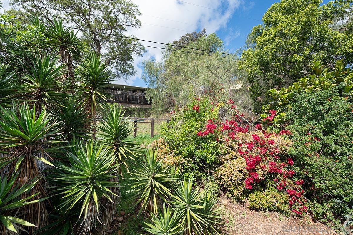 Detail Gallery Image 35 of 43 For 5352  Lake Murray Blvd, La Mesa,  CA 91942 - 2 Beds | 2/1 Baths