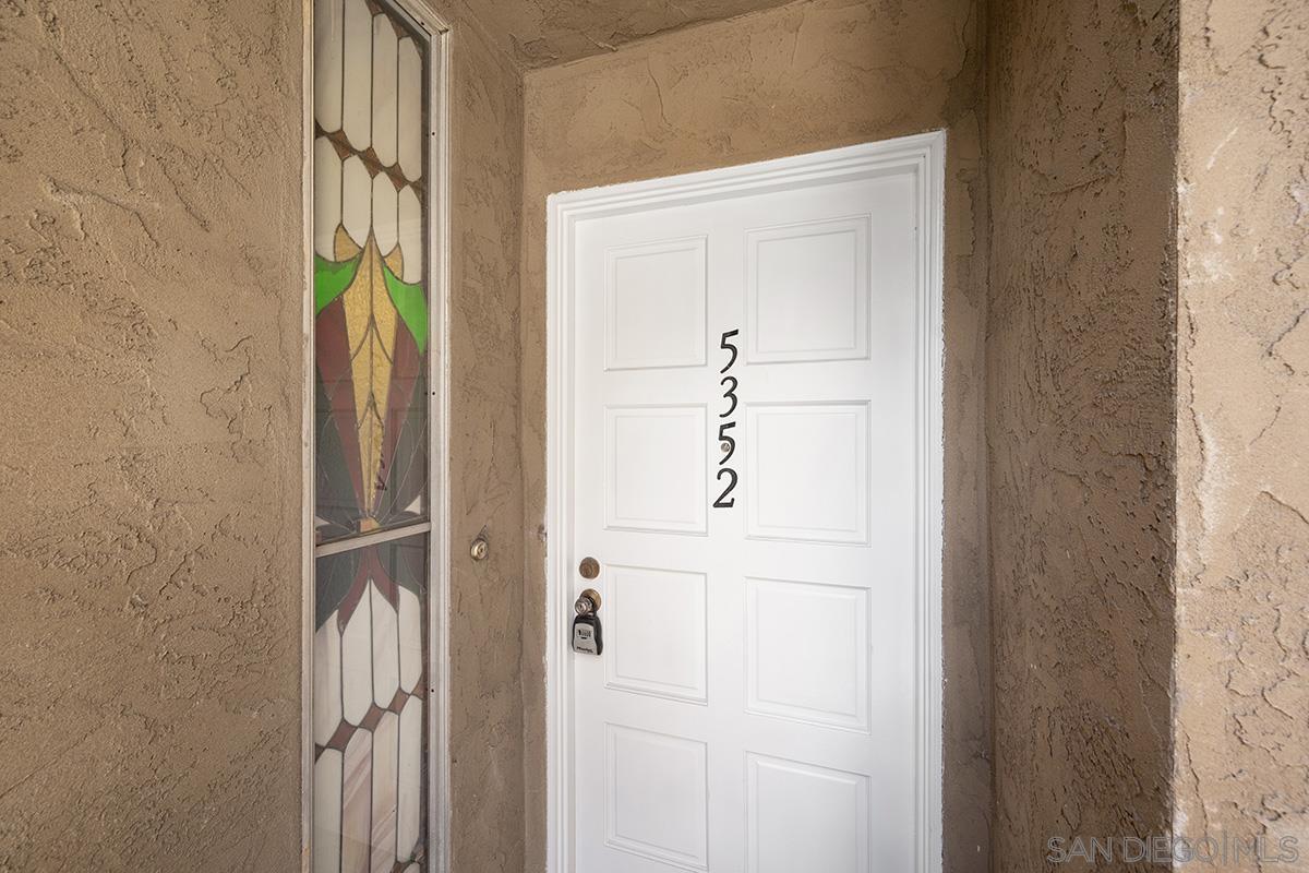 Detail Gallery Image 6 of 43 For 5352  Lake Murray Blvd, La Mesa,  CA 91942 - 2 Beds | 2/1 Baths