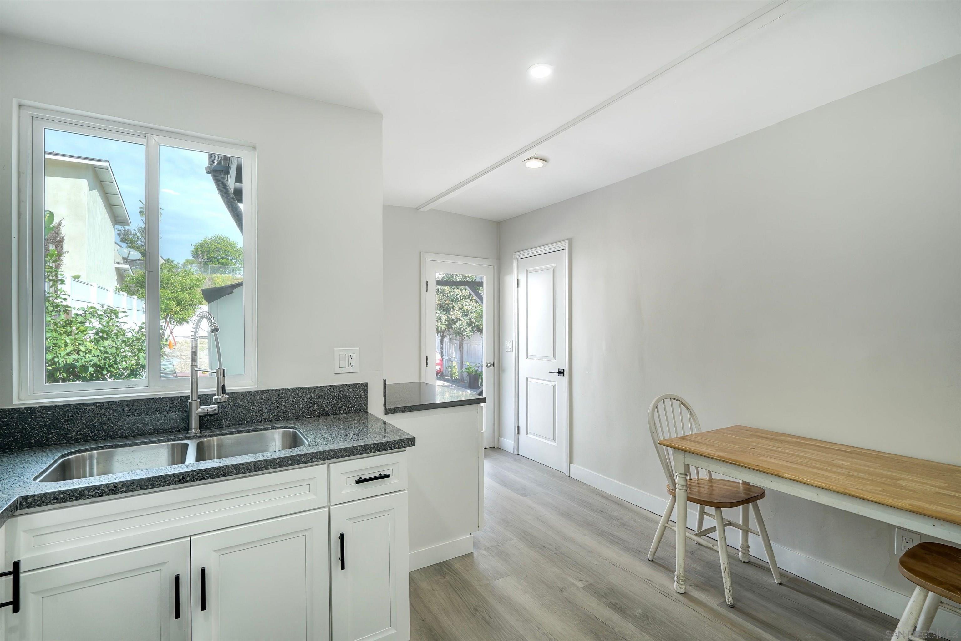 Detail Gallery Image 24 of 32 For 2548  Island Ave, San Diego,  CA 92102 - 4 Beds | 2 Baths