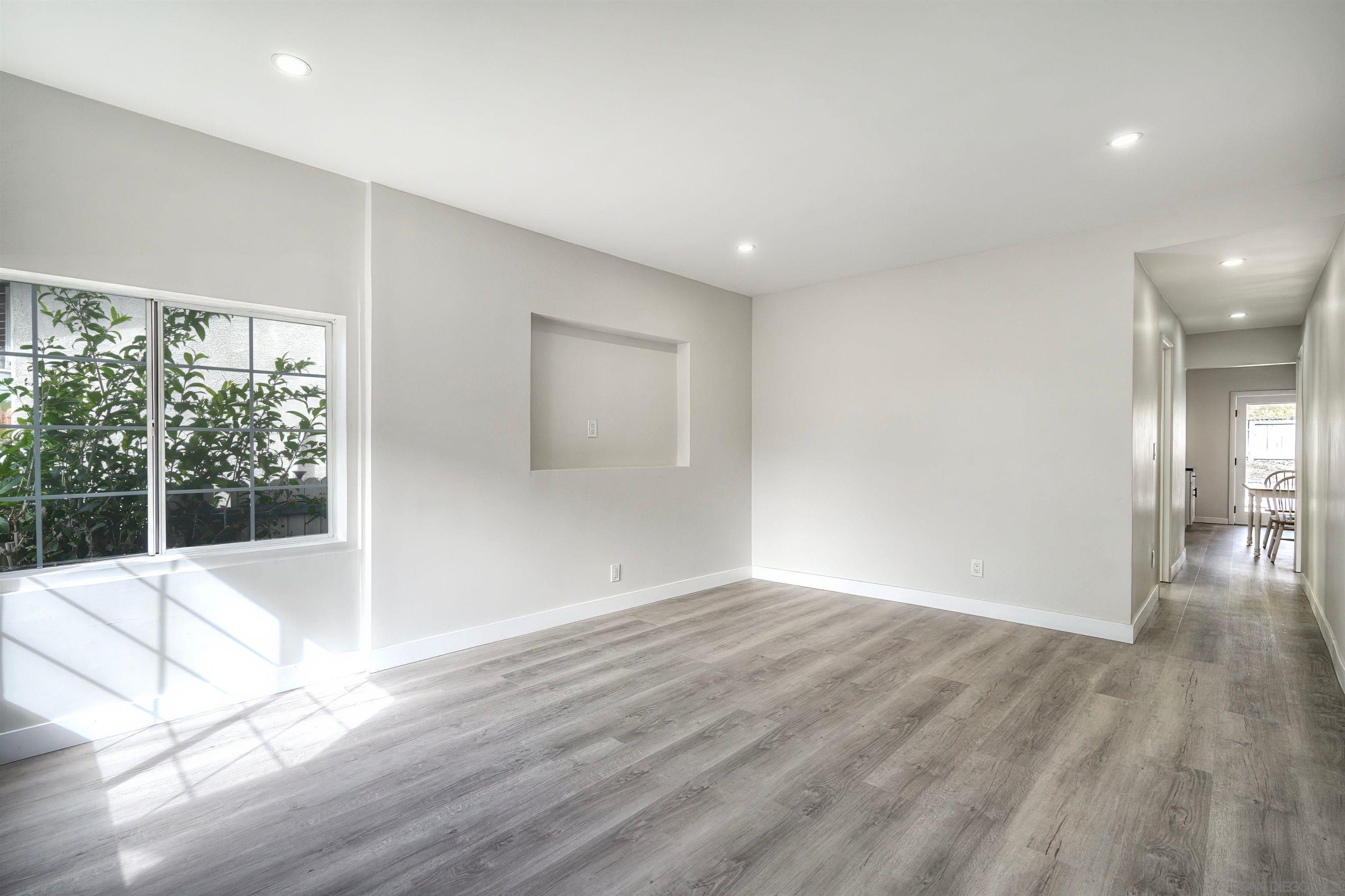 Detail Gallery Image 6 of 32 For 2548  Island Ave, San Diego,  CA 92102 - 4 Beds | 2 Baths