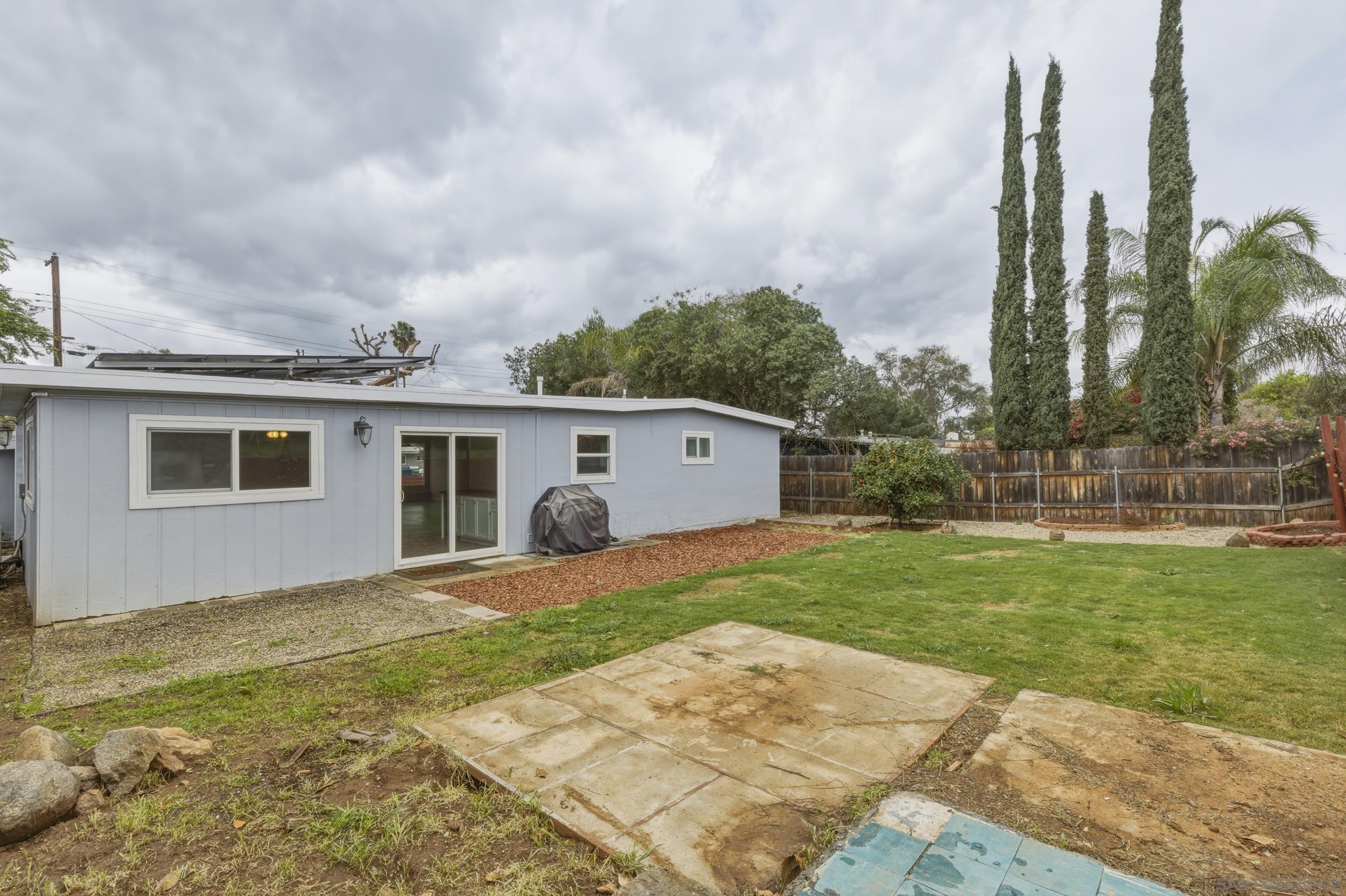 Detail Gallery Image 25 of 29 For 9241  Bloomdale St, Santee,  CA 92071 - 3 Beds | 2 Baths