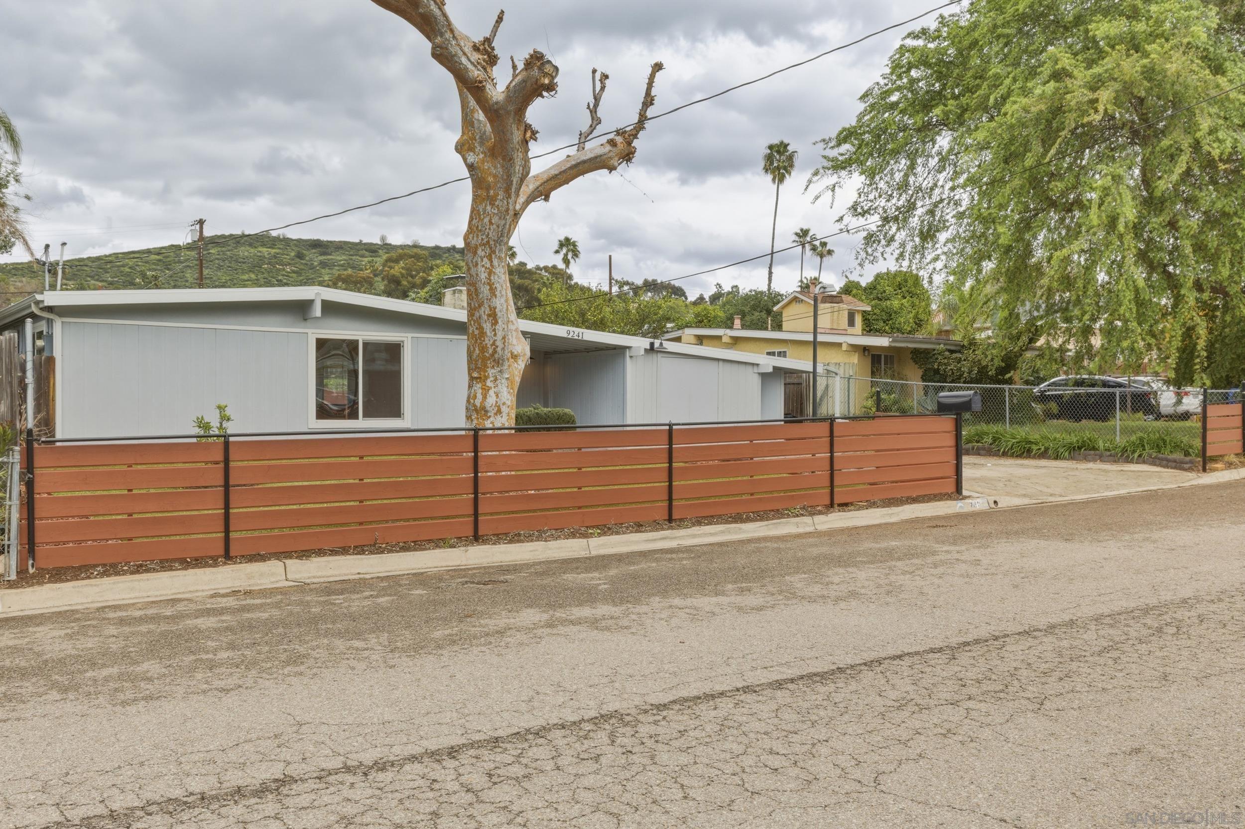 Detail Gallery Image 28 of 29 For 9241  Bloomdale St, Santee,  CA 92071 - 3 Beds | 2 Baths