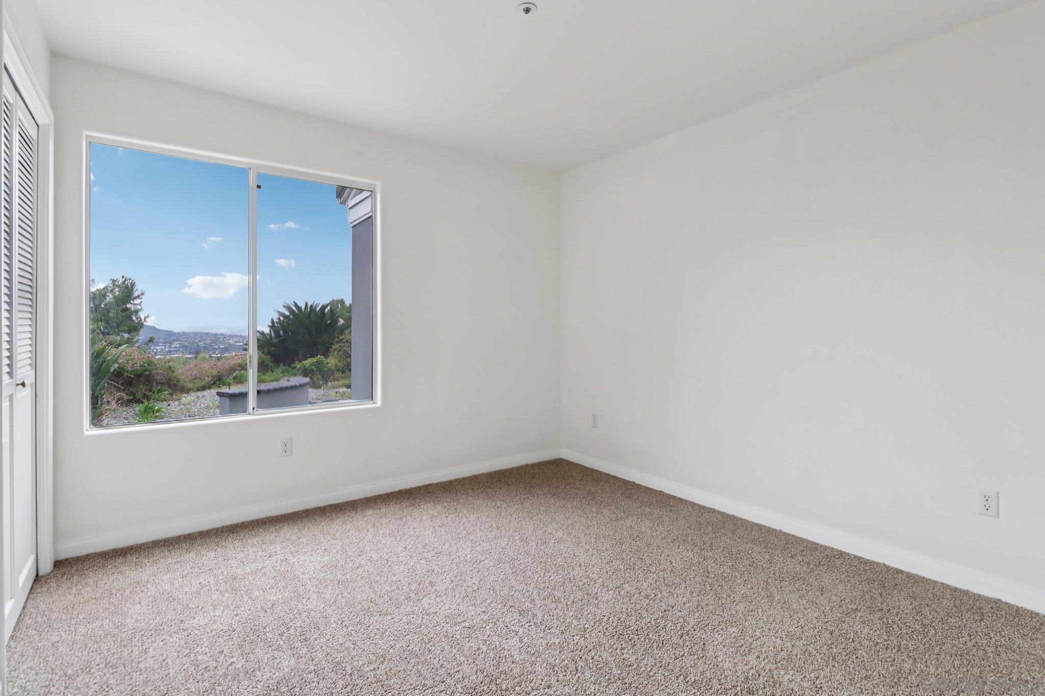 Detail Gallery Image 32 of 57 For 1240  Vista Sierra Drive, El Cajon,  CA 92019 - 5 Beds | 4 Baths