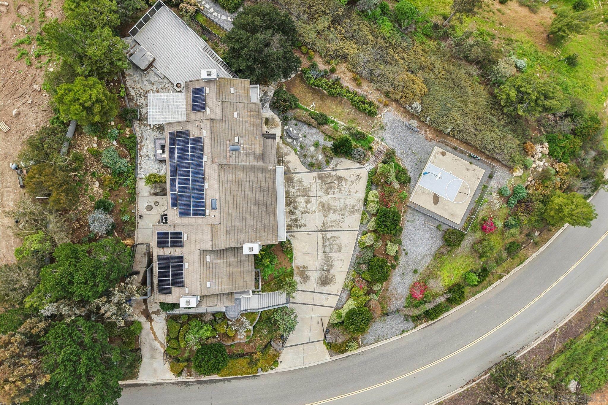 Detail Gallery Image 46 of 57 For 1240  Vista Sierra Drive, El Cajon,  CA 92019 - 5 Beds | 4 Baths