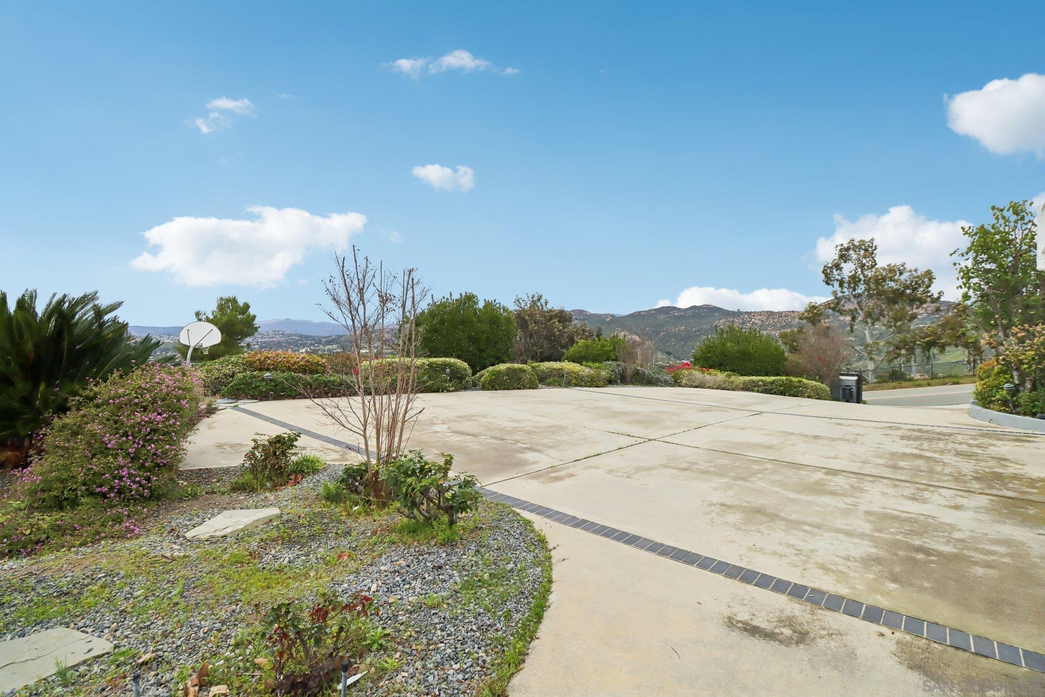 Detail Gallery Image 54 of 57 For 1240  Vista Sierra Drive, El Cajon,  CA 92019 - 5 Beds | 4 Baths