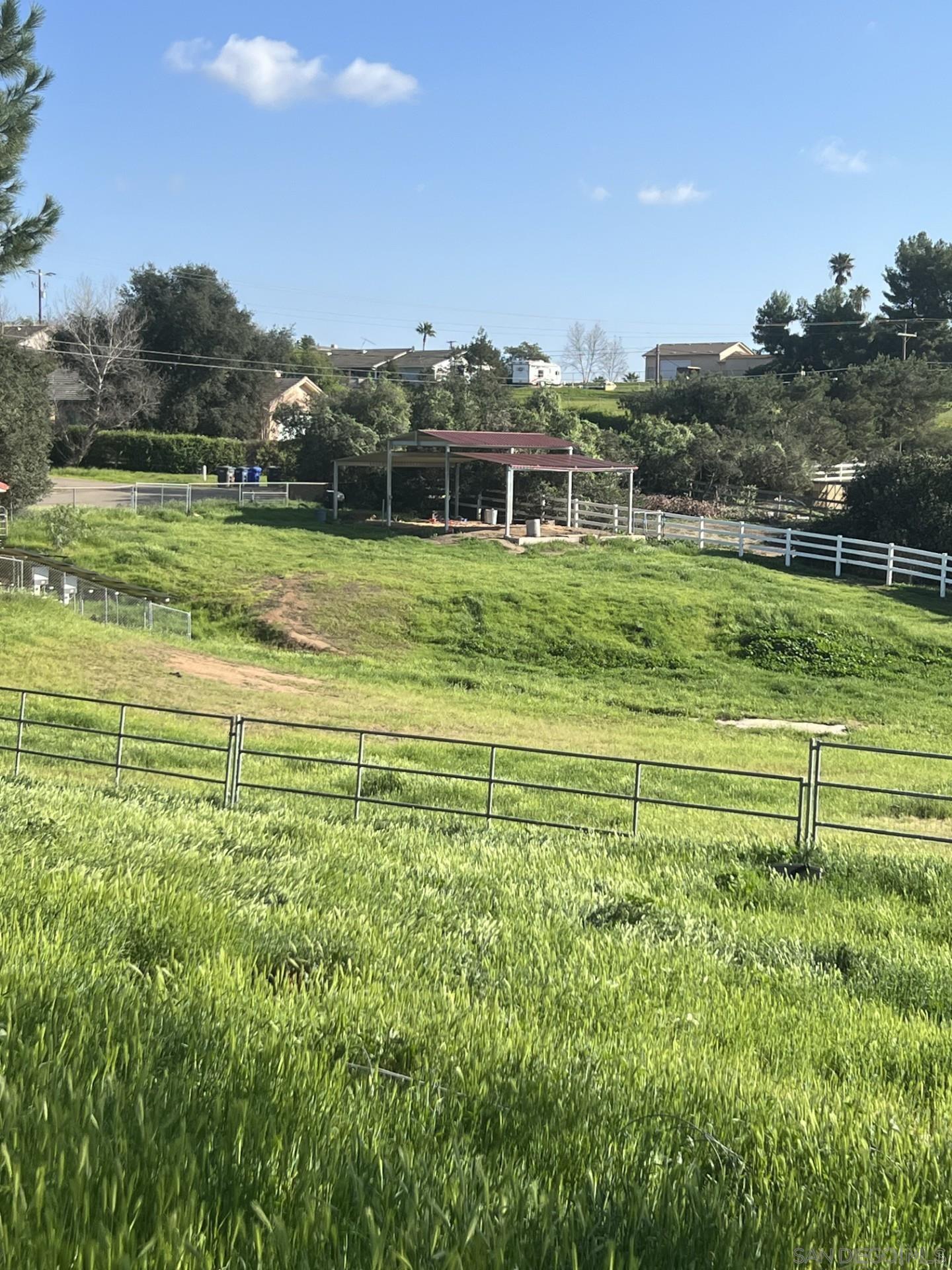 Detail Gallery Image 6 of 20 For 15976  Eagle View Ln, Valley Center,  CA 92082 - 4 Beds | 2 Baths