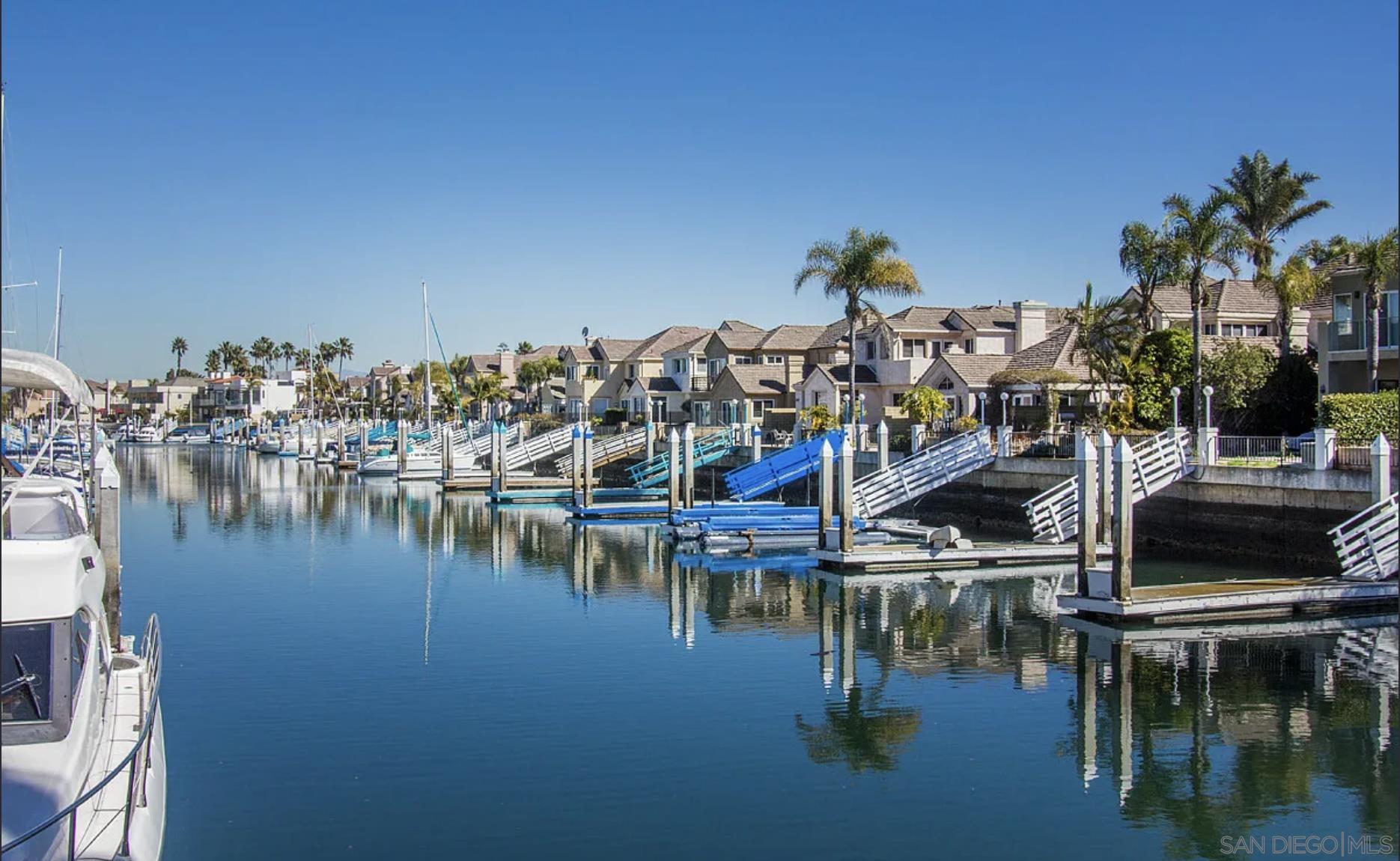 Detail Gallery Image 2 of 29 For 48  Spinnaker Way, Coronado,  CA 92118 - 4 Beds | 3 Baths