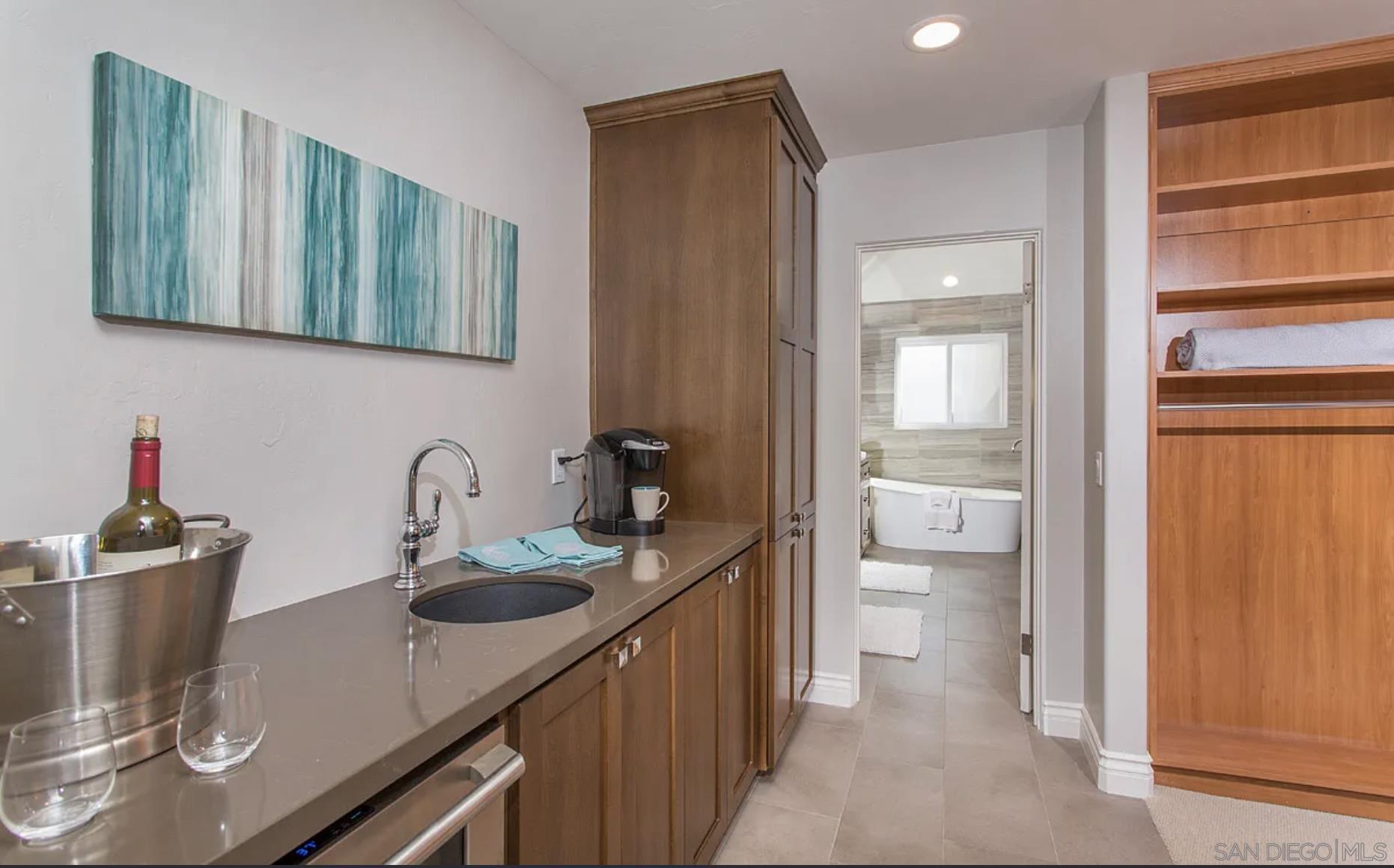 Detail Gallery Image 24 of 29 For 48  Spinnaker Way, Coronado,  CA 92118 - 4 Beds | 3 Baths