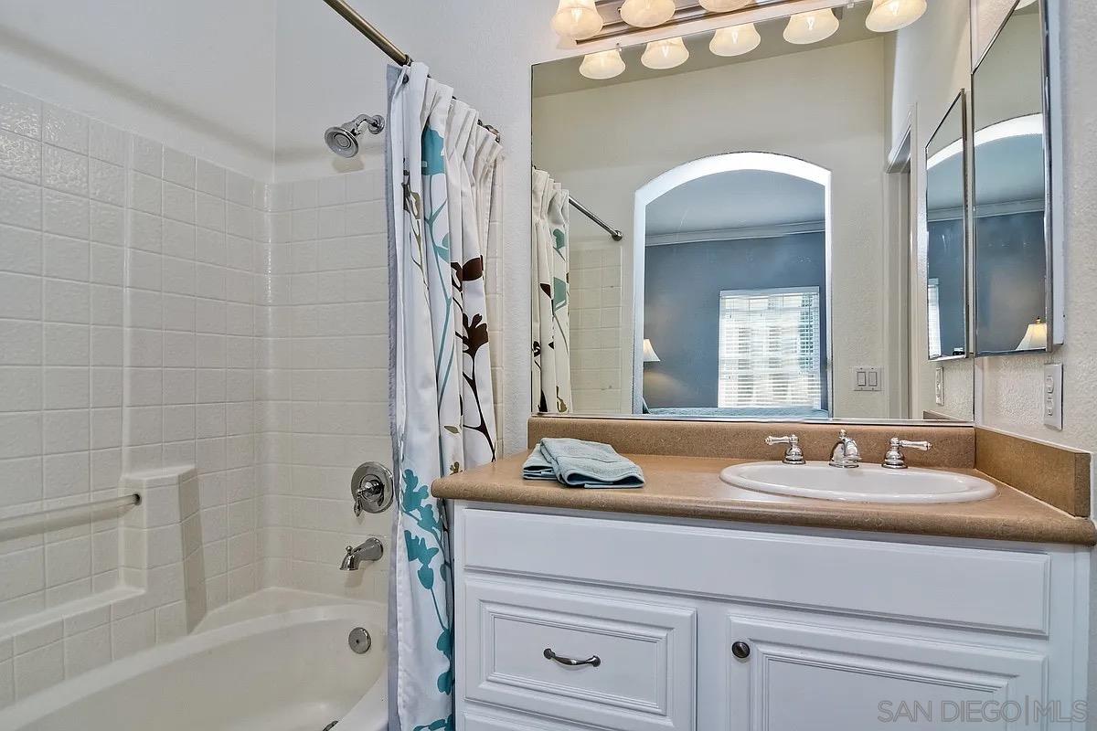 Detail Gallery Image 16 of 18 For 3738  Mykonos, San Diego,  CA 92130 - 3 Beds | 2/1 Baths