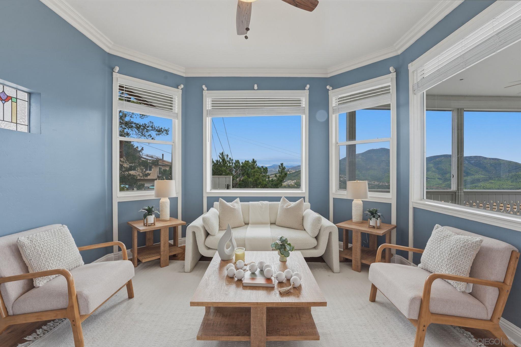 Detail Gallery Image 4 of 59 For 1650  Cuyamaca Ave, Spring Valley,  CA 91977 - 4 Beds | 4/1 Baths