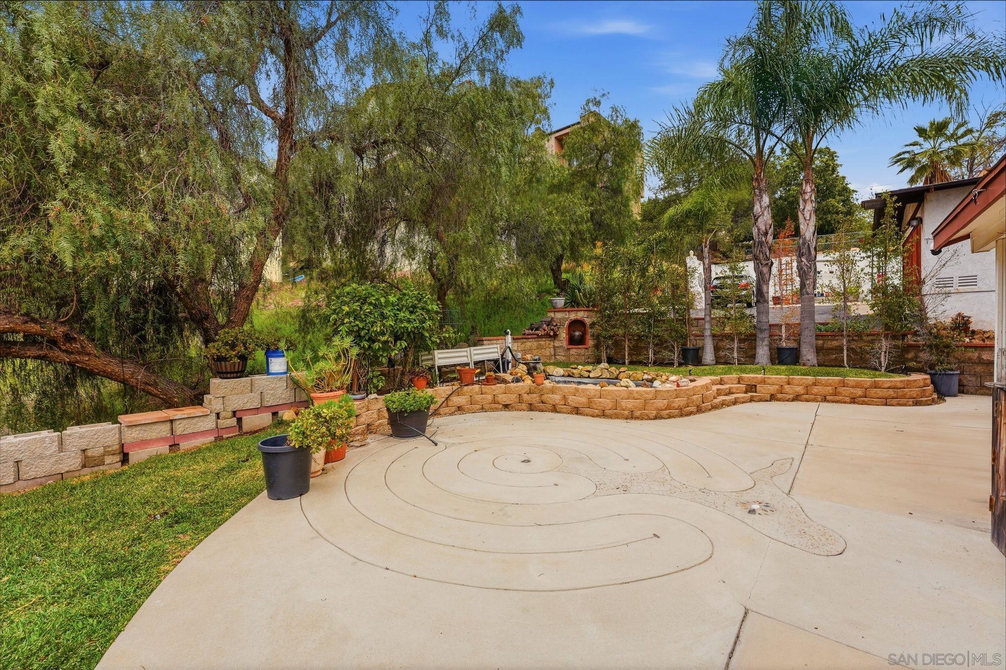 Detail Gallery Image 39 of 59 For 1650  Cuyamaca Ave, Spring Valley,  CA 91977 - 4 Beds | 4/1 Baths