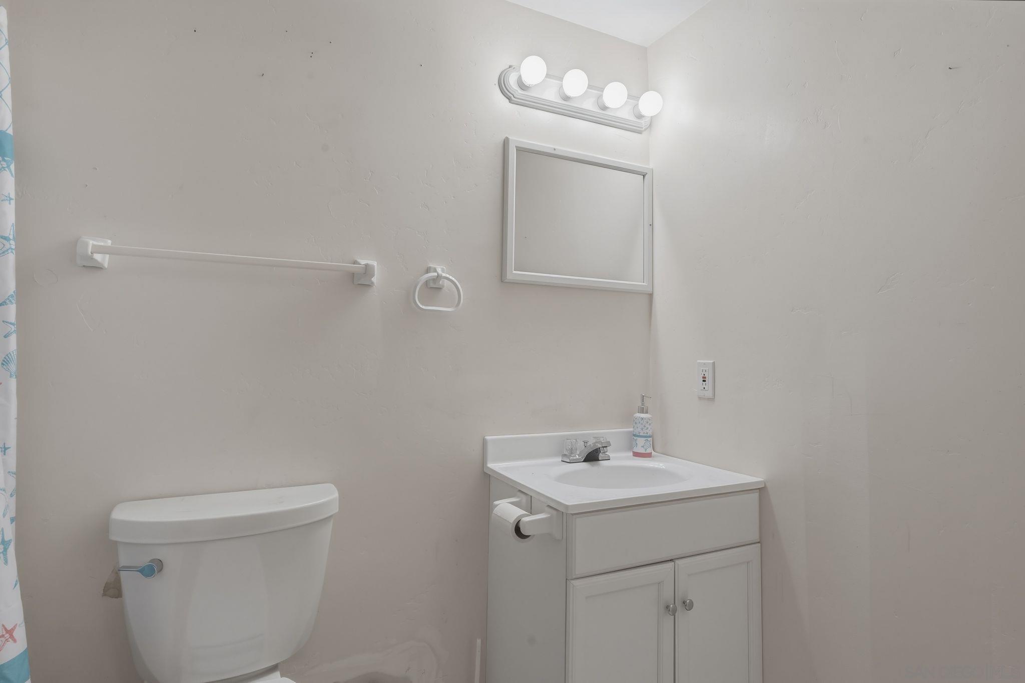 Detail Gallery Image 45 of 59 For 1650  Cuyamaca Ave, Spring Valley,  CA 91977 - 4 Beds | 4/1 Baths