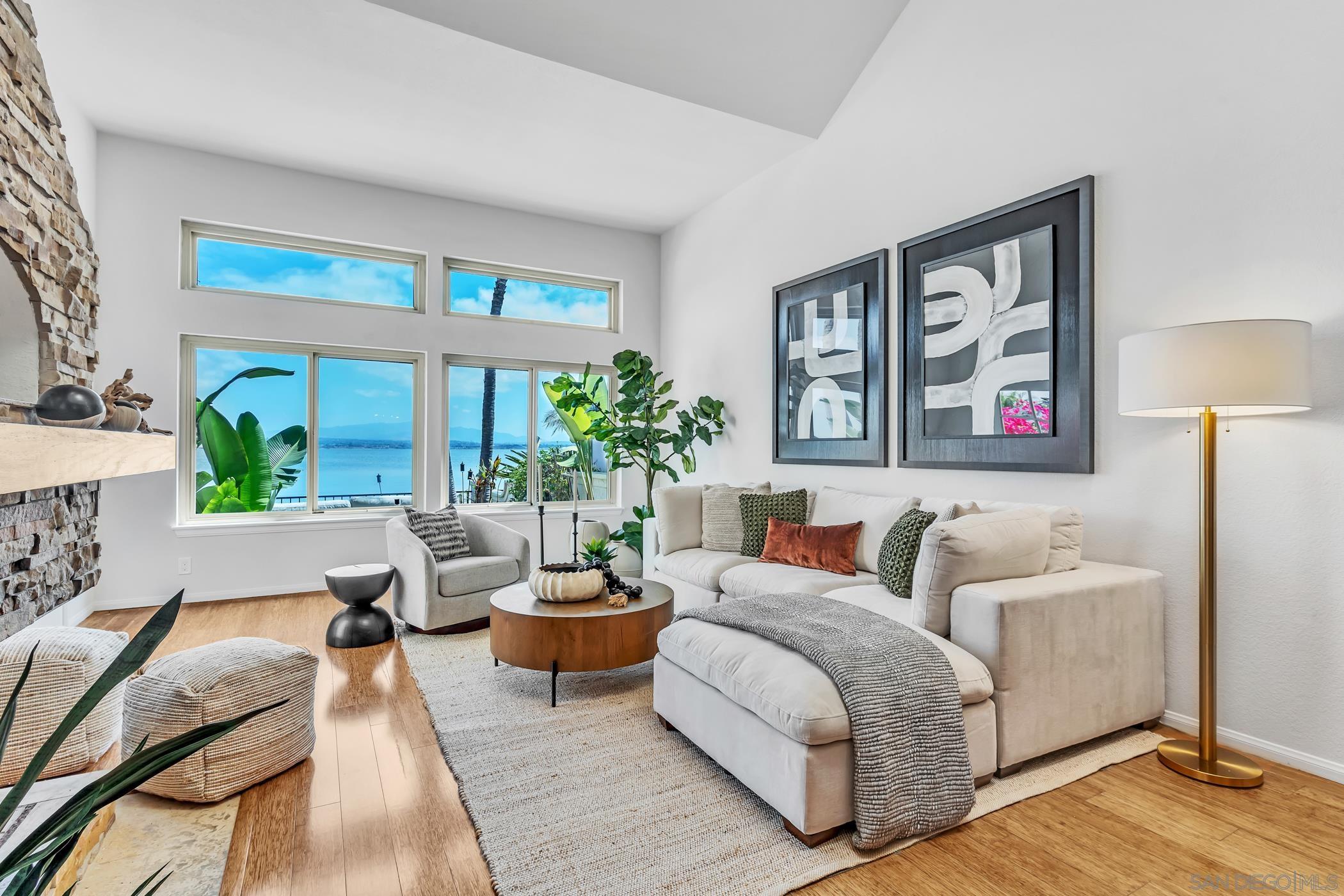 Detail Gallery Image 13 of 56 For 57  Tunapuna Ln, Coronado,  CA 92118 - 3 Beds | 3 Baths