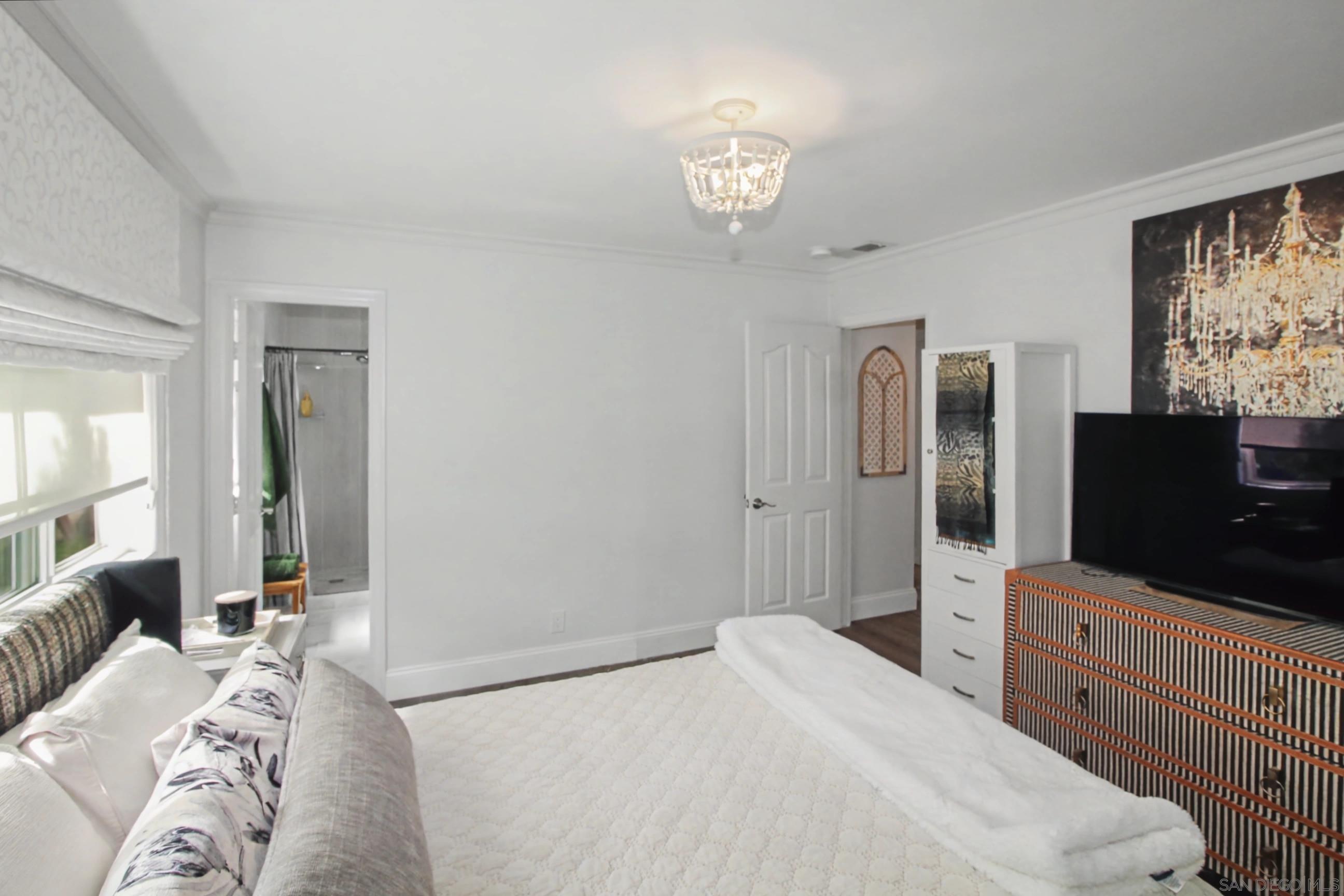 Detail Gallery Image 24 of 42 For 4045  via Los Padres, Oceanside,  CA 92057 - 4 Beds | 2 Baths