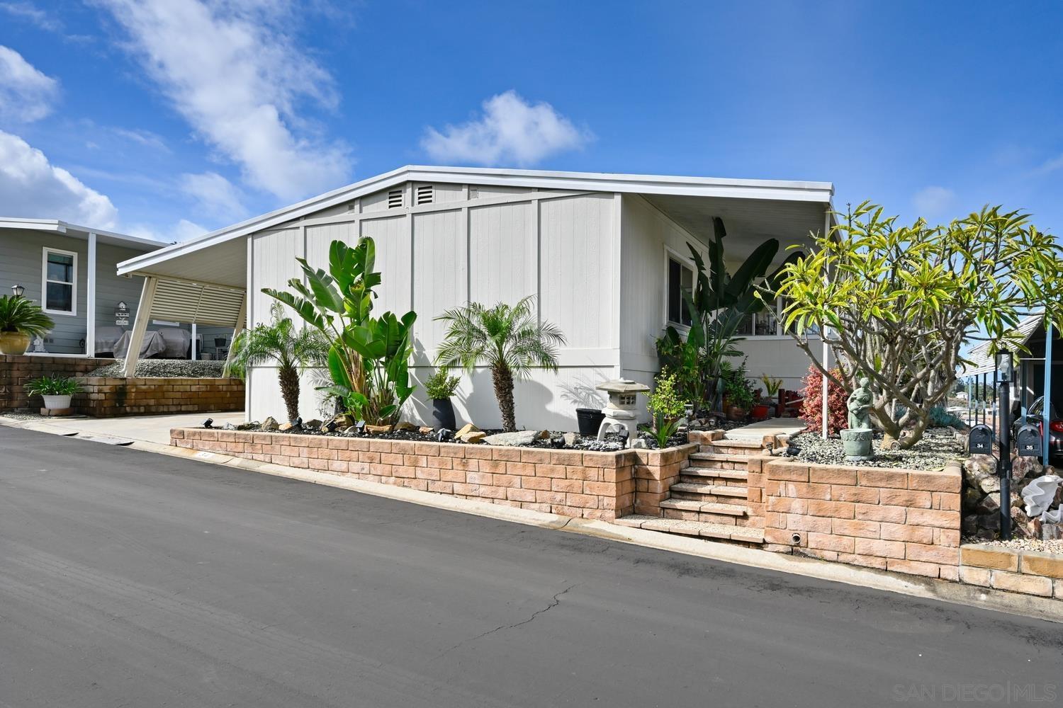 Detail Gallery Image 2 of 28 For 1195  La Moree Rd  #34,  San Marcos,  CA 92078 - 2 Beds | 2 Baths