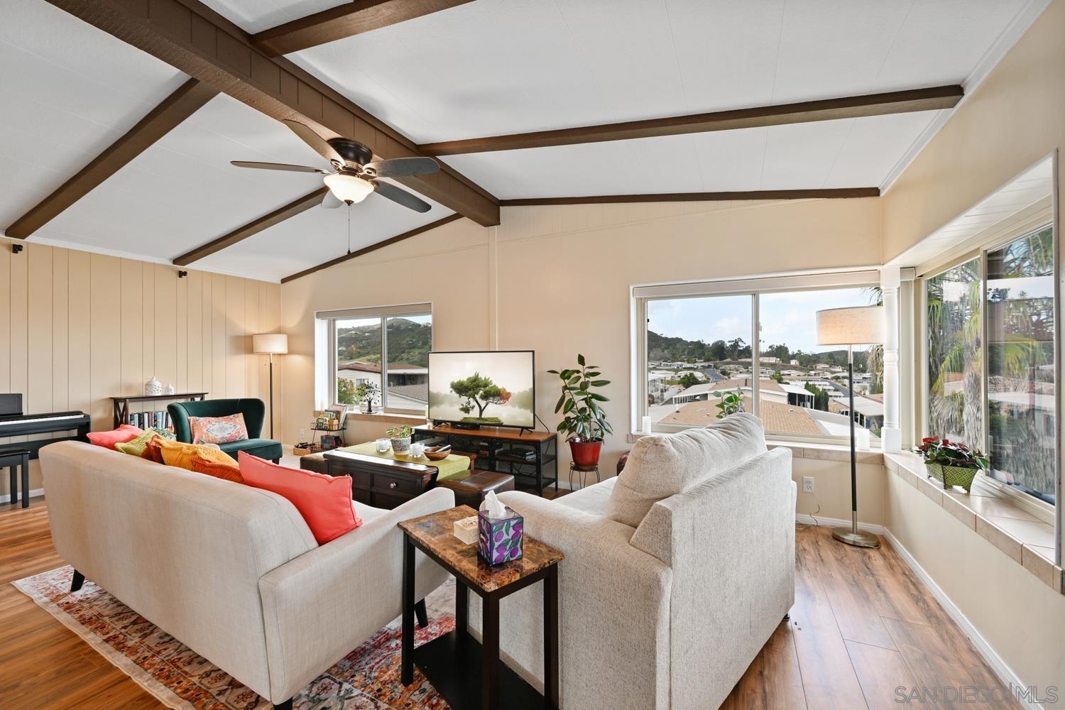 Detail Gallery Image 5 of 28 For 1195  La Moree Rd  #34,  San Marcos,  CA 92078 - 2 Beds | 2 Baths