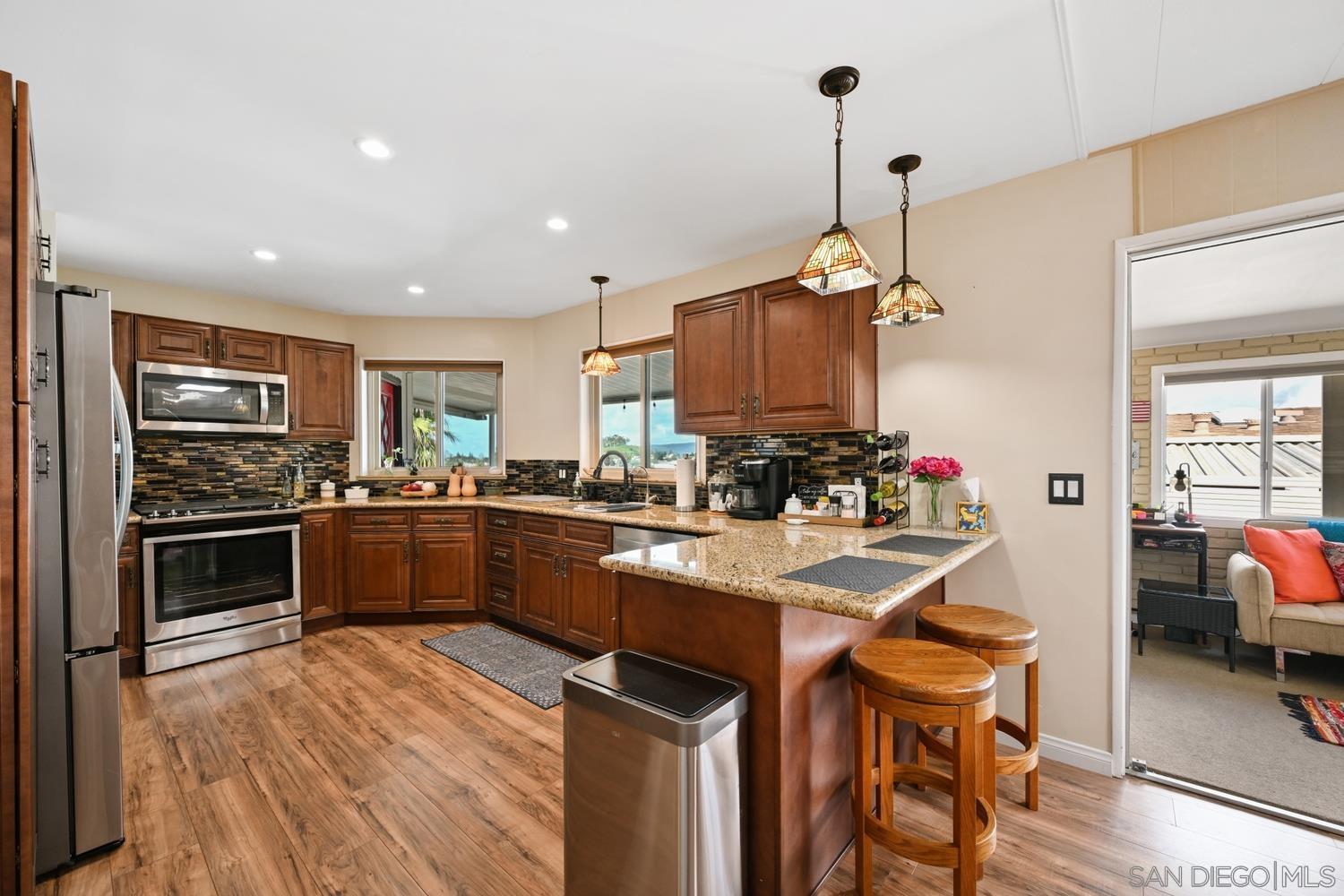 Detail Gallery Image 8 of 28 For 1195  La Moree Rd  #34,  San Marcos,  CA 92078 - 2 Beds | 2 Baths