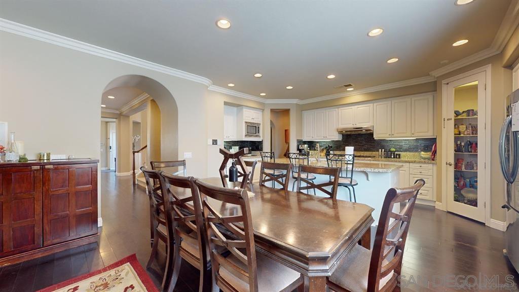 Detail Gallery Image 6 of 26 For 1026  White Alder Ave, Chula Vista,  CA 91914 - 6 Beds | 4/1 Baths