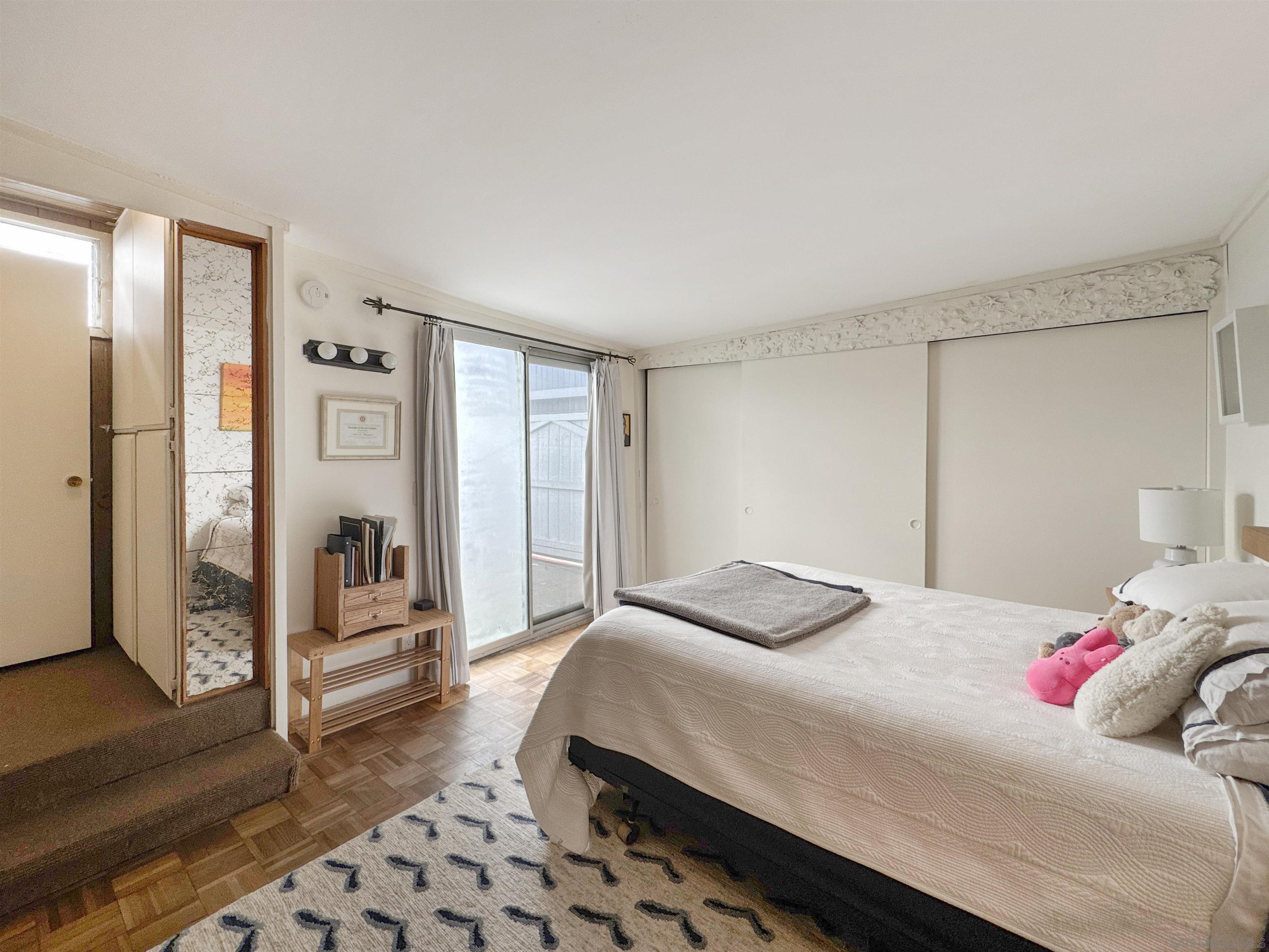 Detail Gallery Image 20 of 30 For 809  Sunset Ct, San Diego,  CA 92109 - 2 Beds | 1 Baths